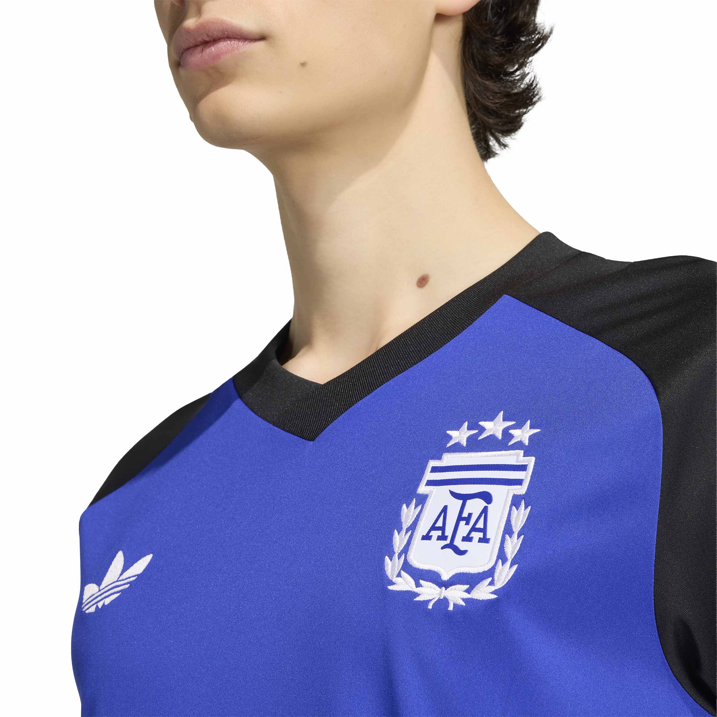 Argentina 26 Pre-Match Football Shirt - Image 5