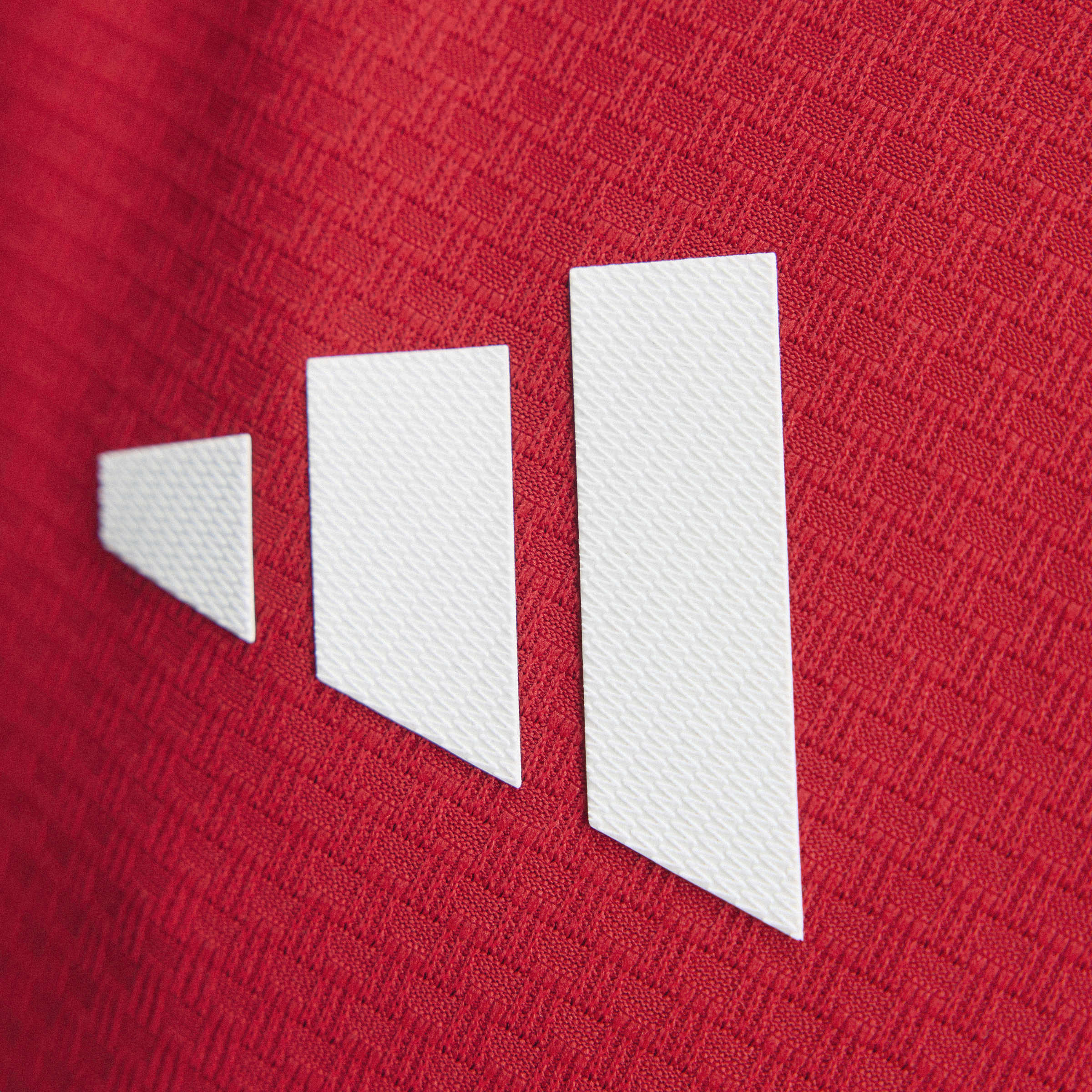 Arsenal 26/27 Home Authentic Football Shirt - Image 6