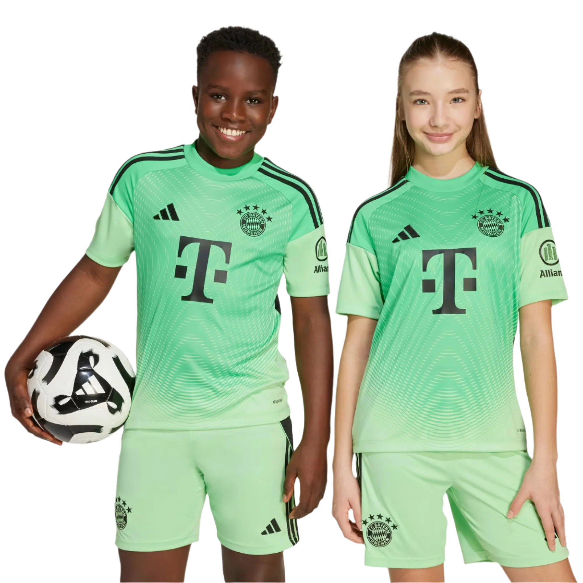 Bayern Munich 25/26 GK Football Shorts Jnr - Image 5