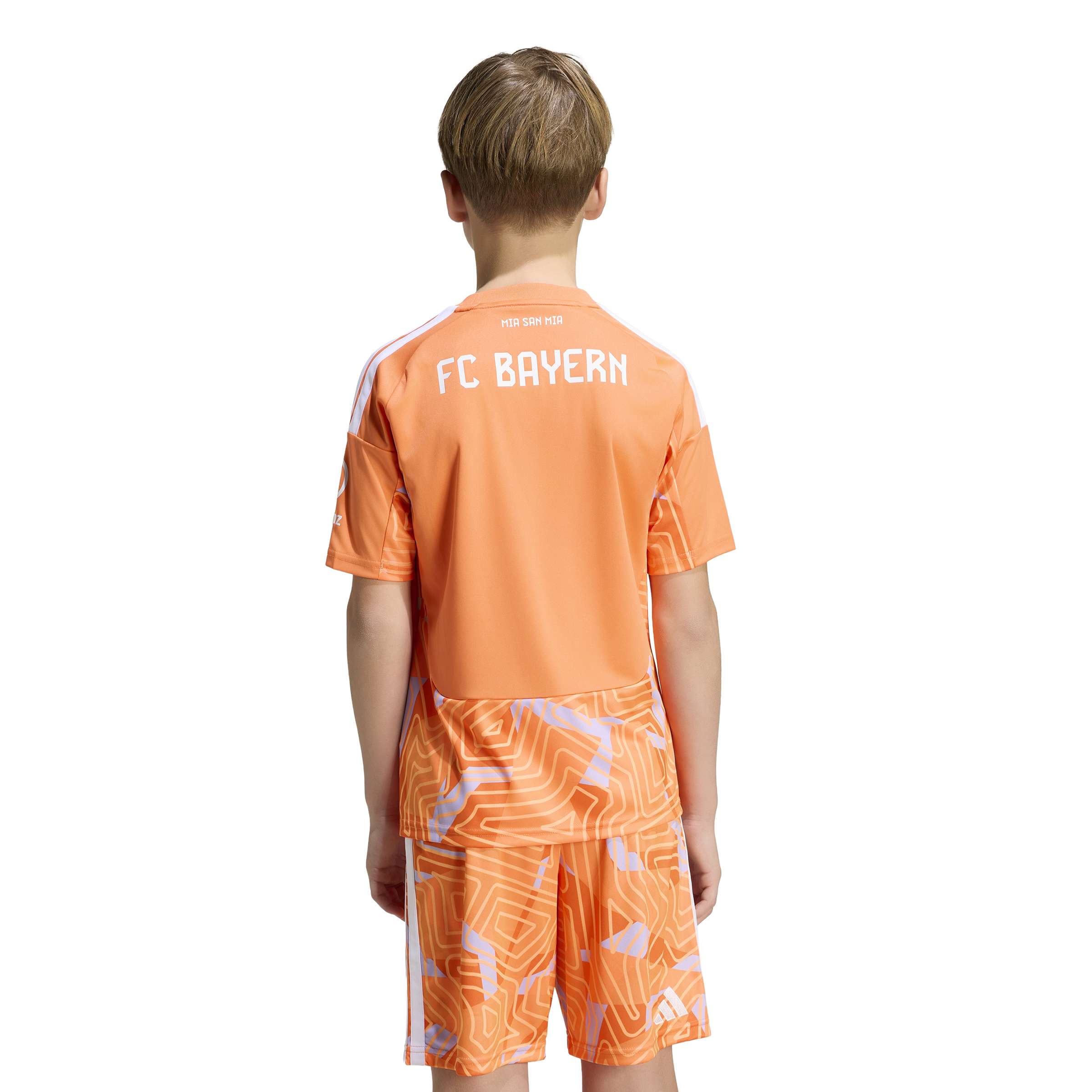 Bayern Munich 26/27 GK Football Shirt Jnr - Image 5
