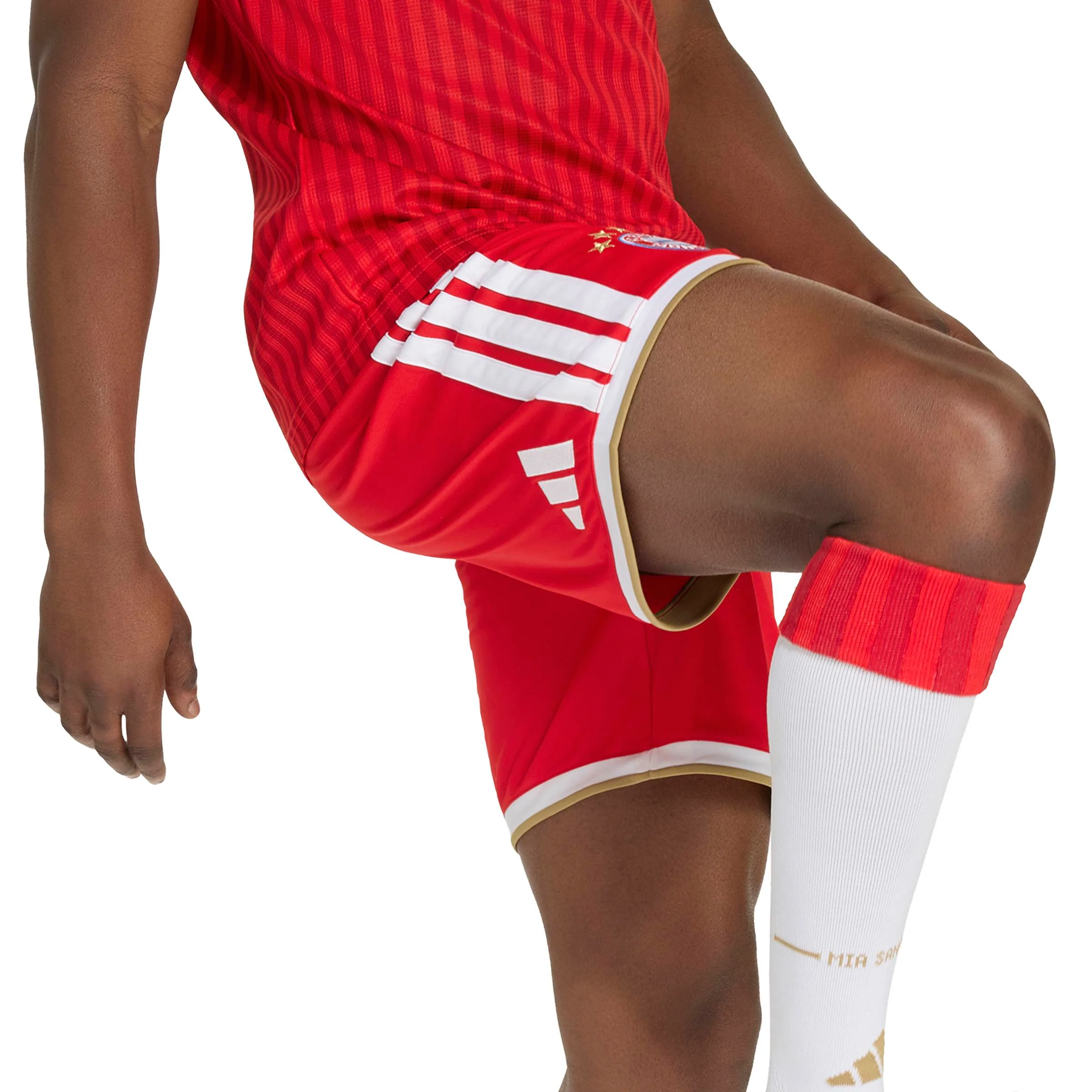 Bayern Munich 26/27 Home Football Shorts - Image 5