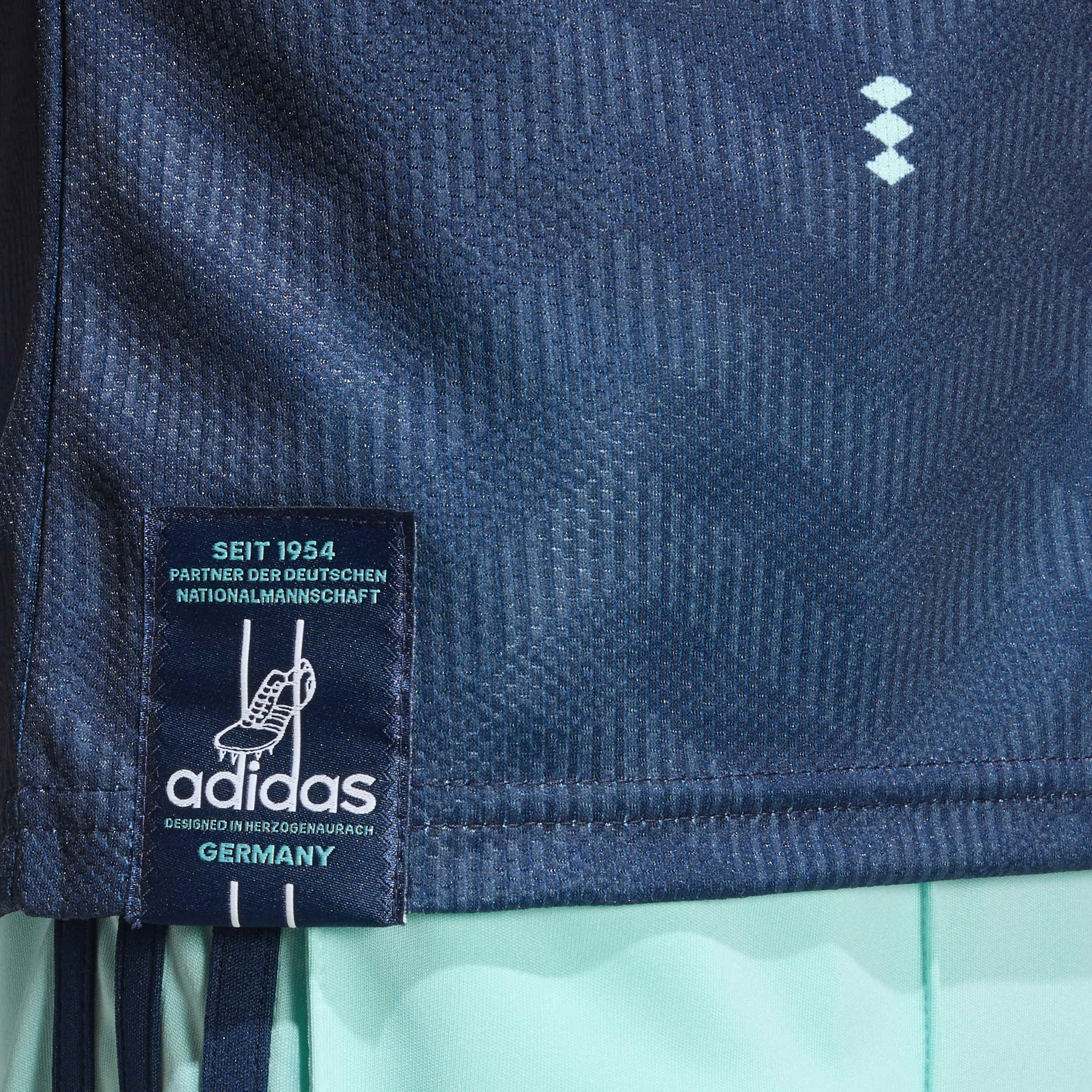 Germany 26 Away Football Shirt Jnr - Image 7