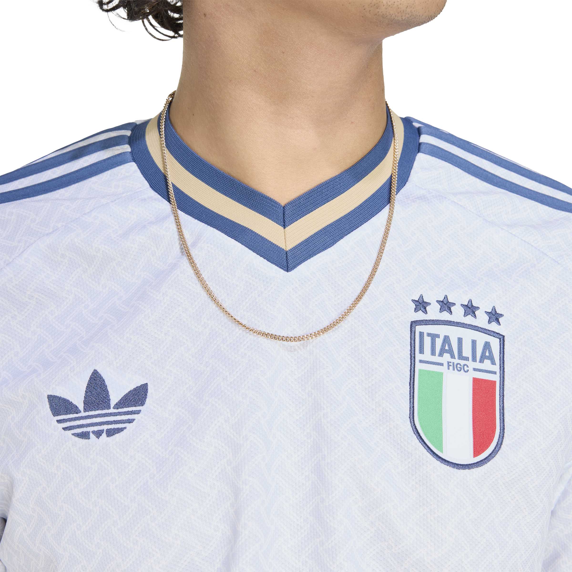 Italy 26 Away Football Shirt - Image 4