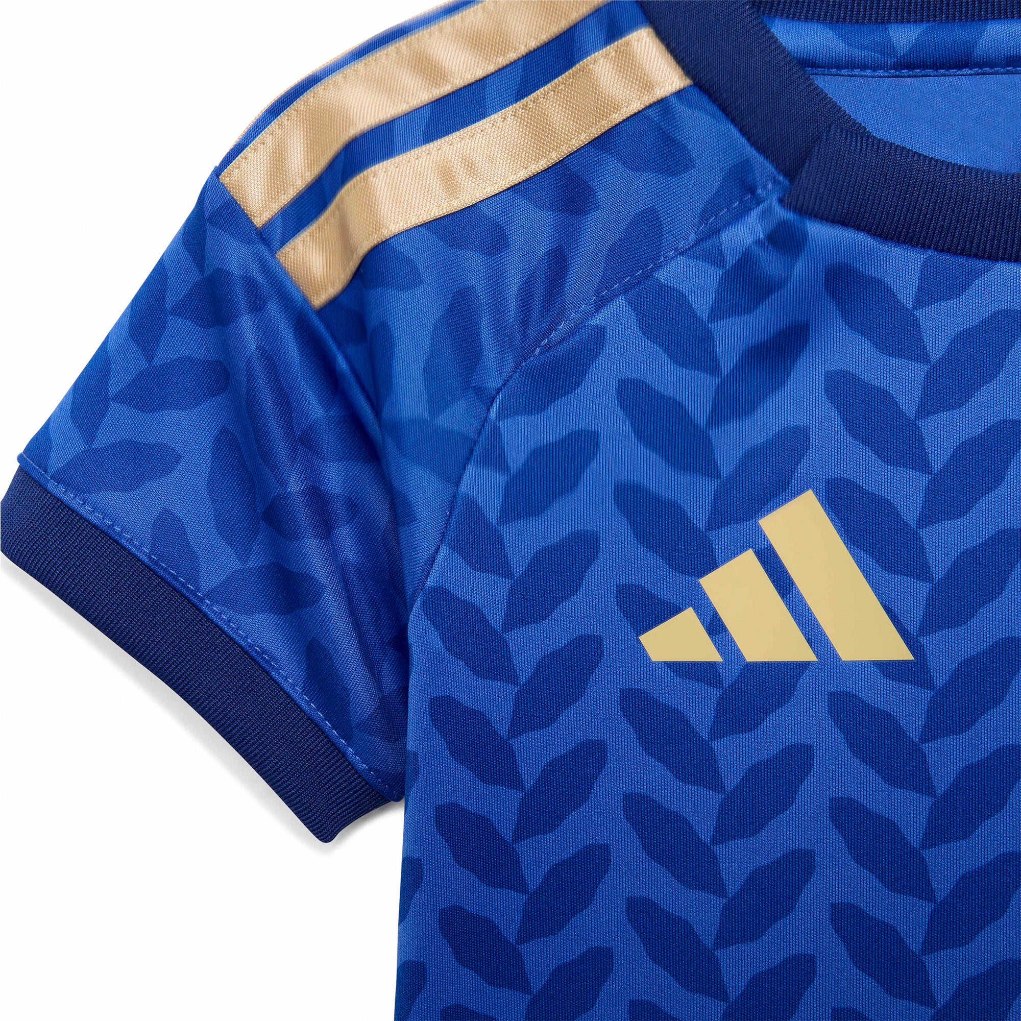 Italy 26 Home Baby Football Kit - Image 3