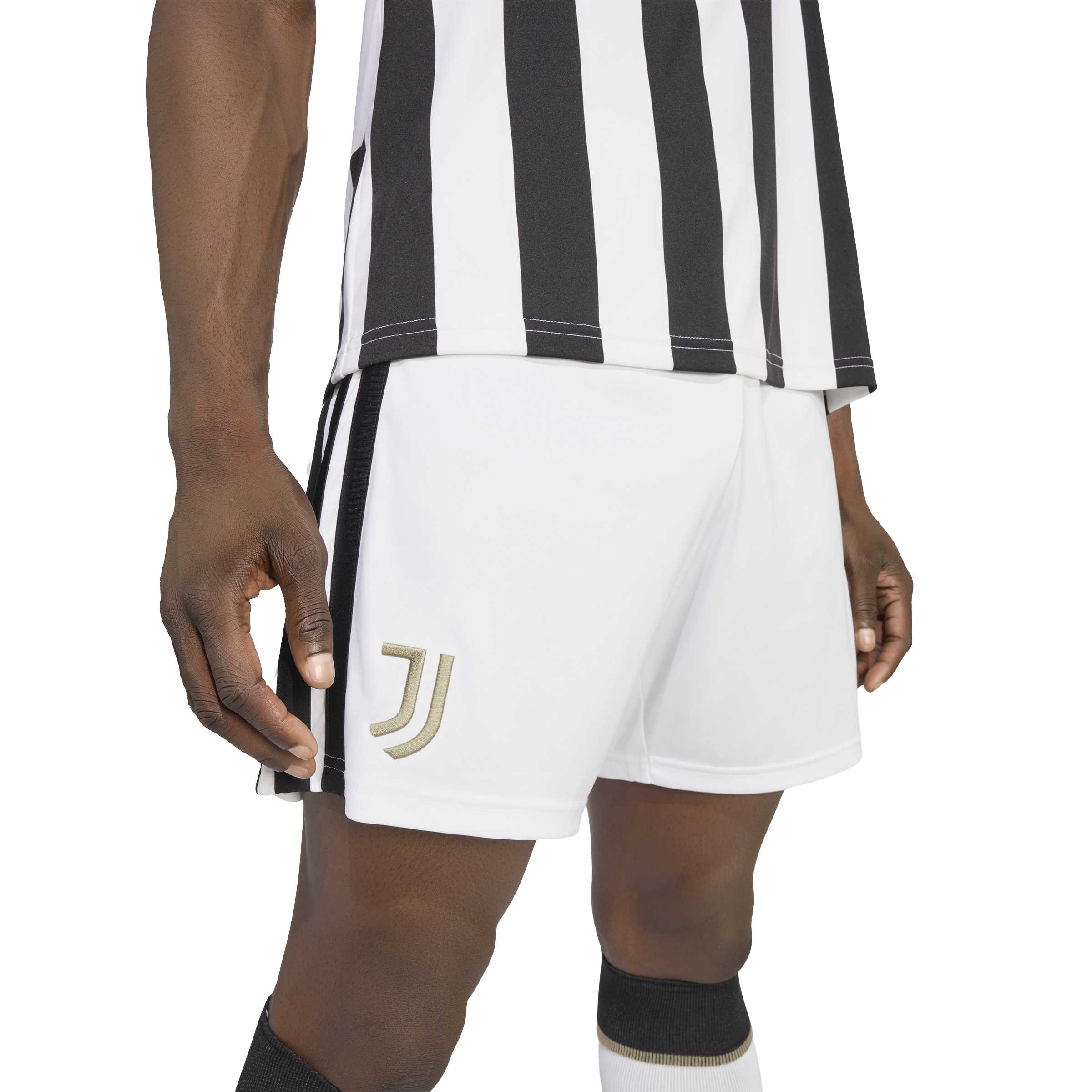 Juventus 26/27 Home Football Shorts