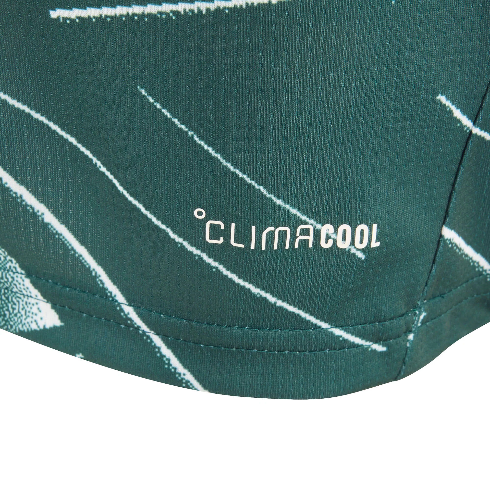 Liverpool 26/27 GK Football Shirt Jnr - Image 4