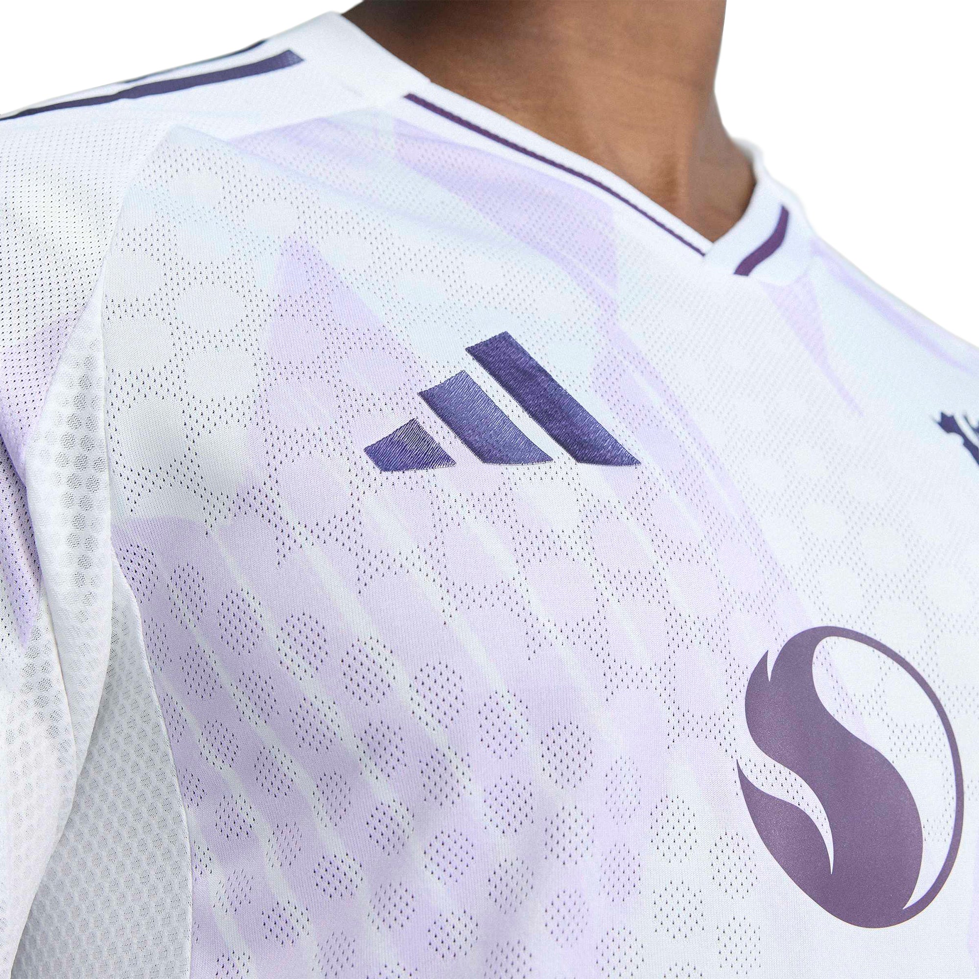 Man Utd 25/26 Away Authentic L/S Football Shirt - Image 5