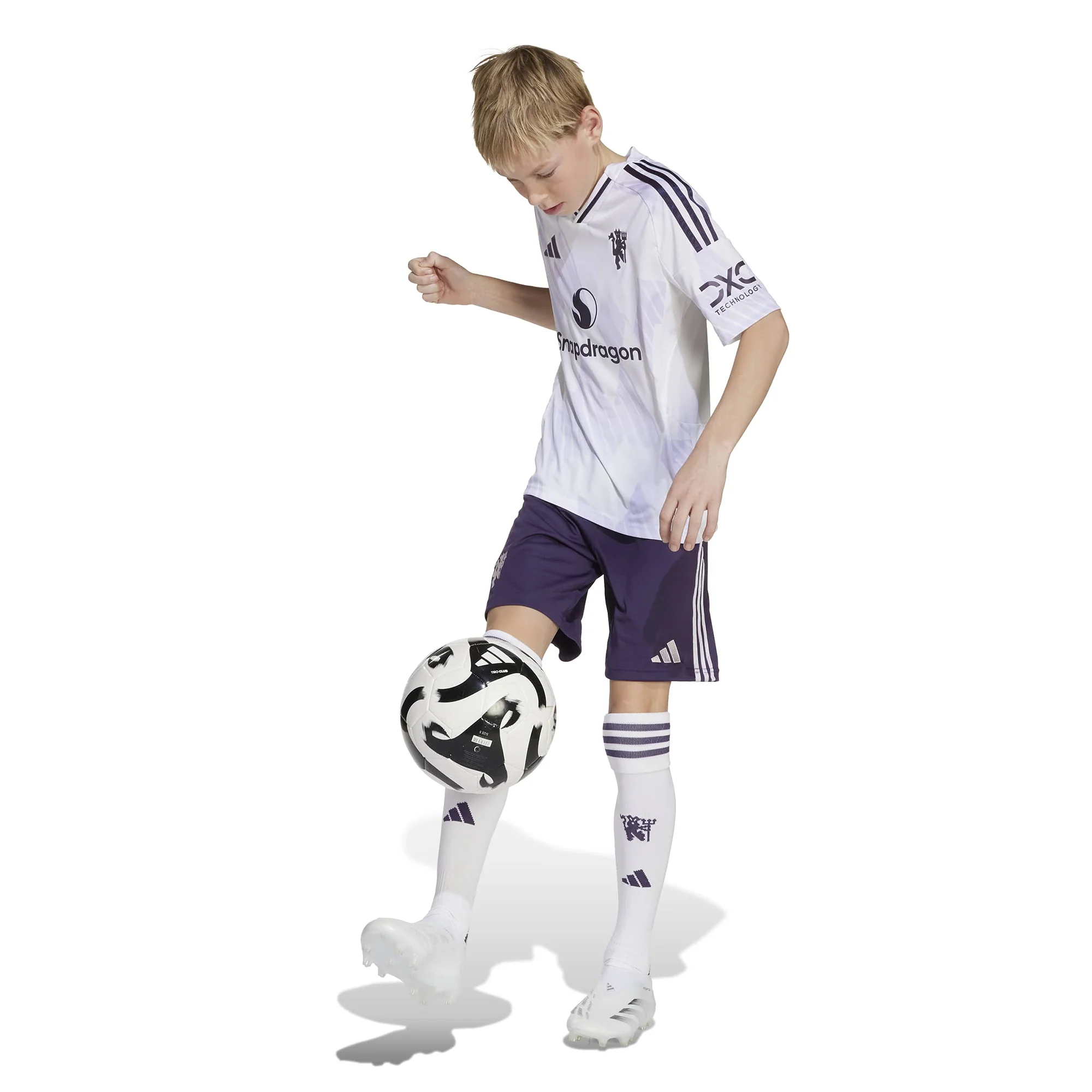 Man Utd 25/26 Away Football Shorts Jnr - Image 5