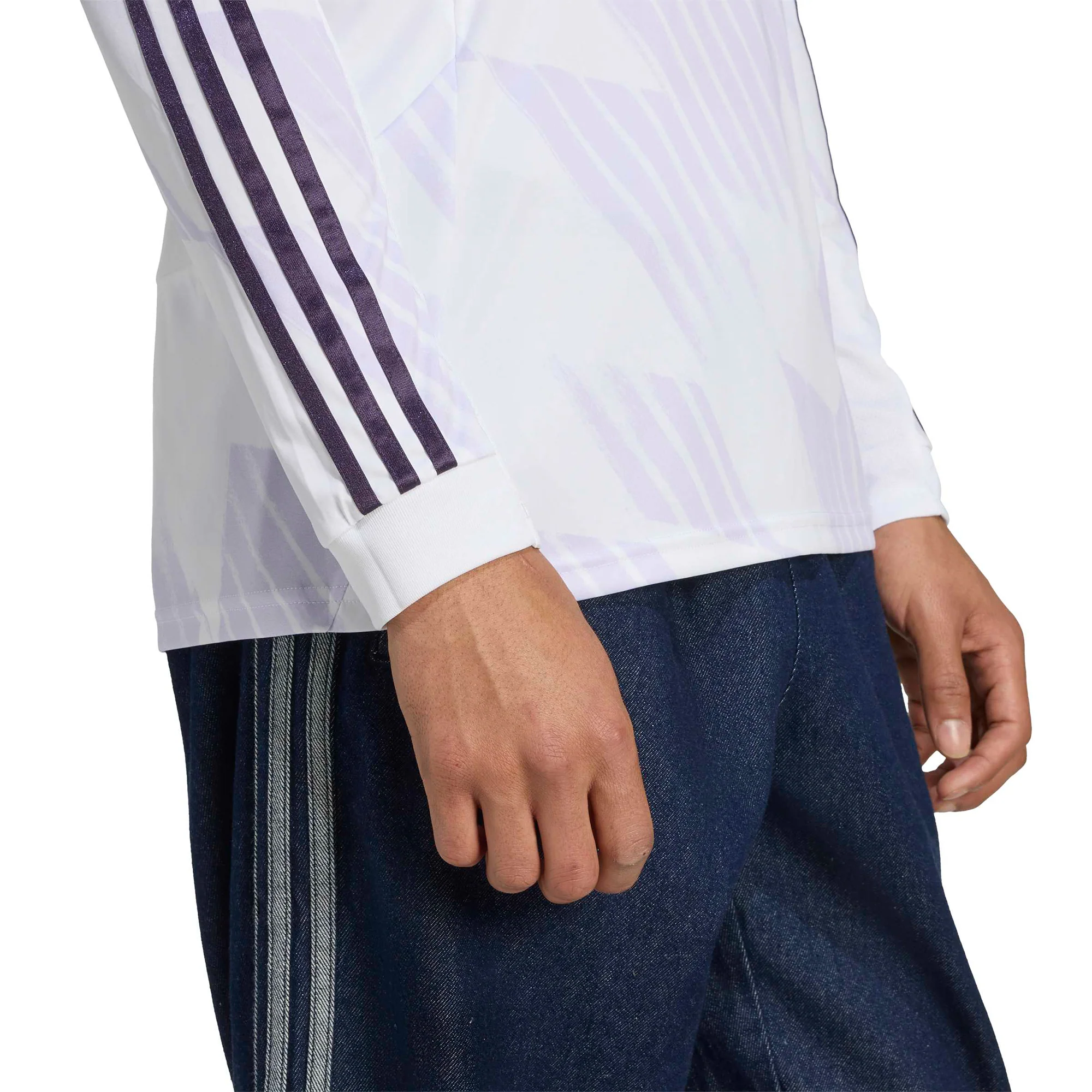 Man Utd 25/26 Away L/S Football Shirt - Image 5