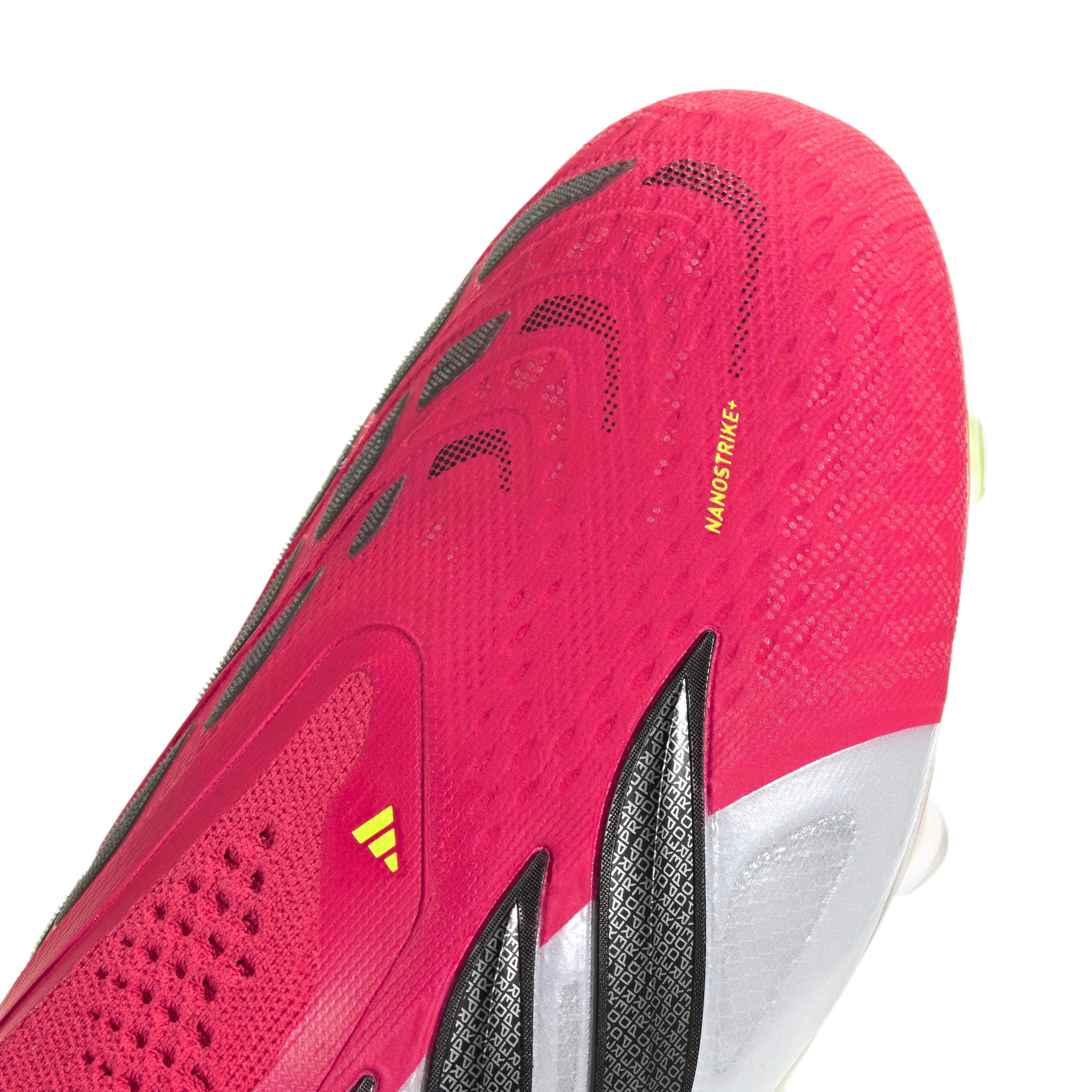 Predator 26 Elite Laceless FG/AG Football Boots - Image 7