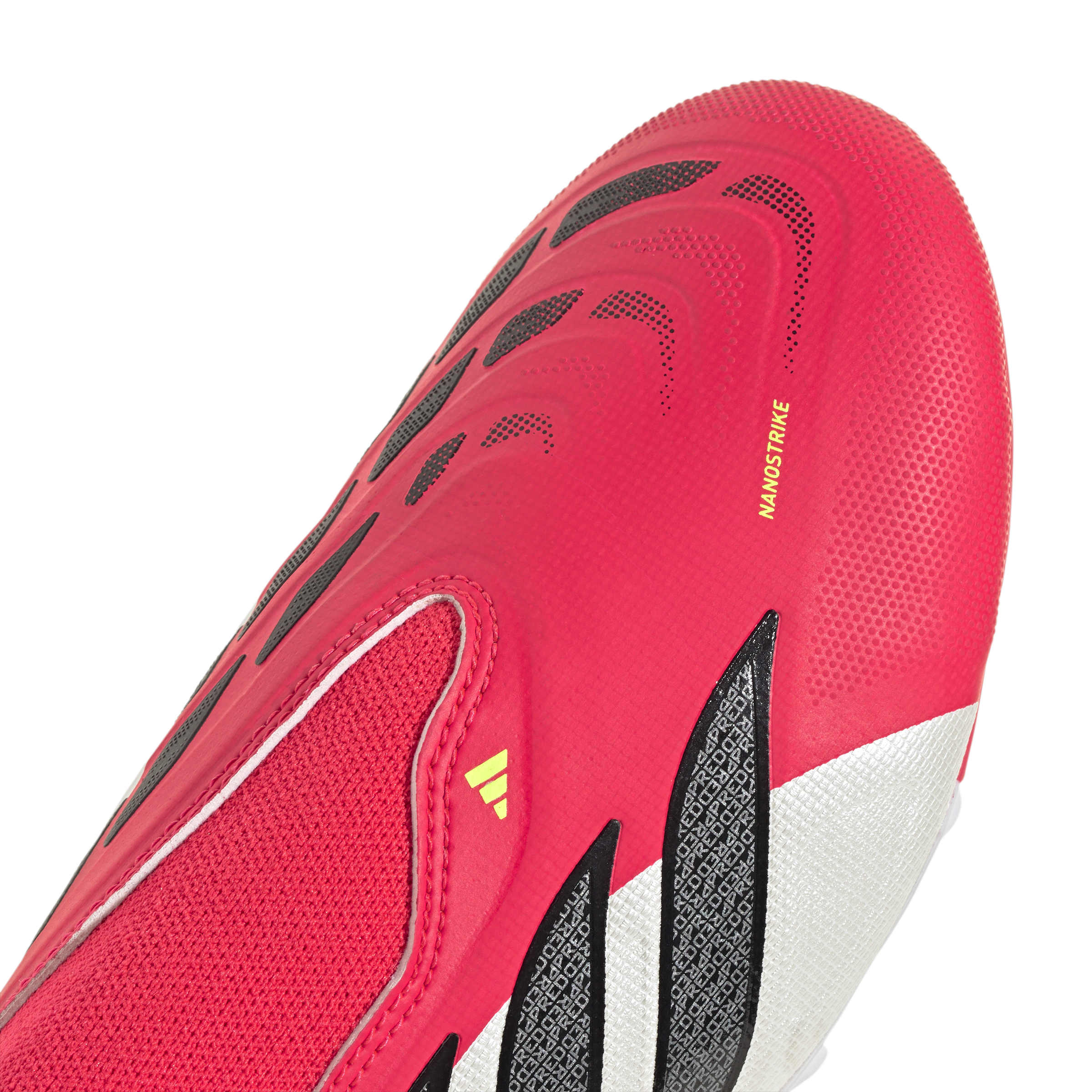 Predator 26 League Laceless FG/AG Jnr Football Boots - Image 7