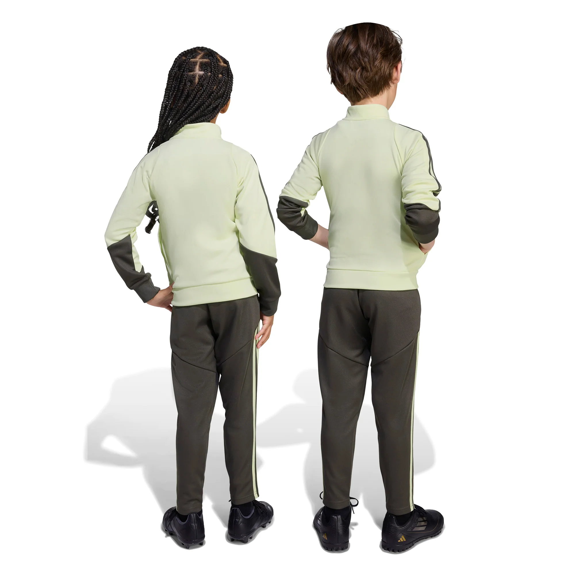 Real Madrid 25/26 Infants Football Tracksuit - Image 2