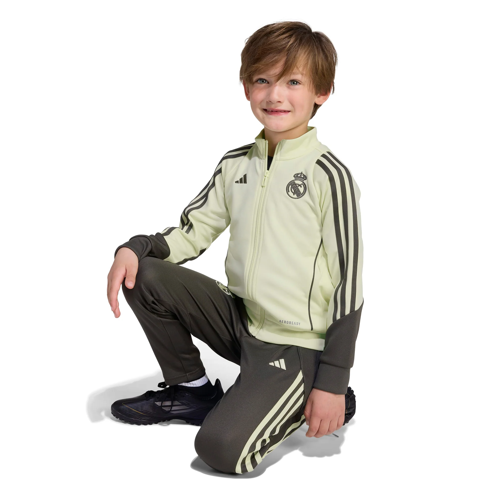 Real Madrid 25/26 Infants Football Tracksuit - Image 7