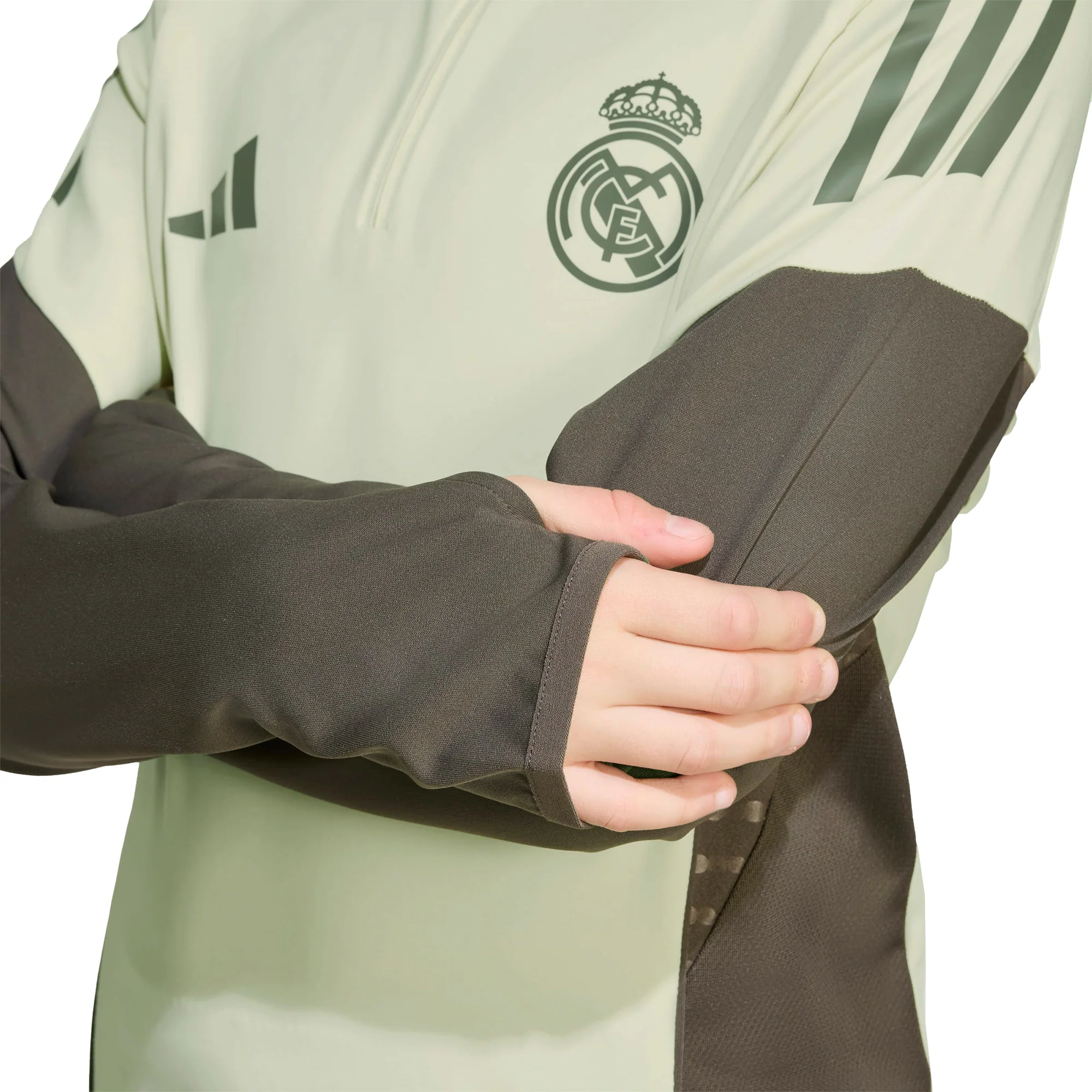 Real Madrid 25/26 Training Football Top Jnr - Image 6