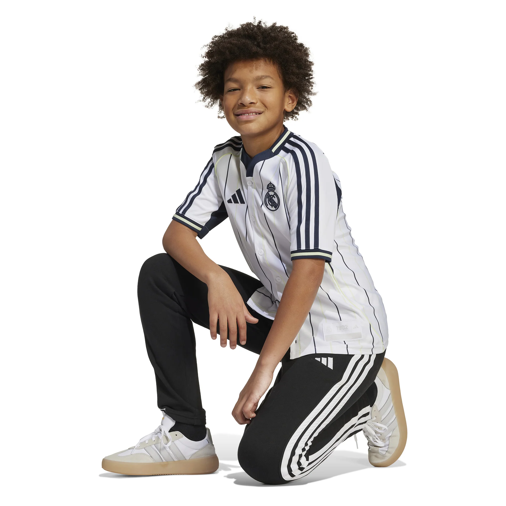 Real Madrid US Football Shirt Jnr - Image 5