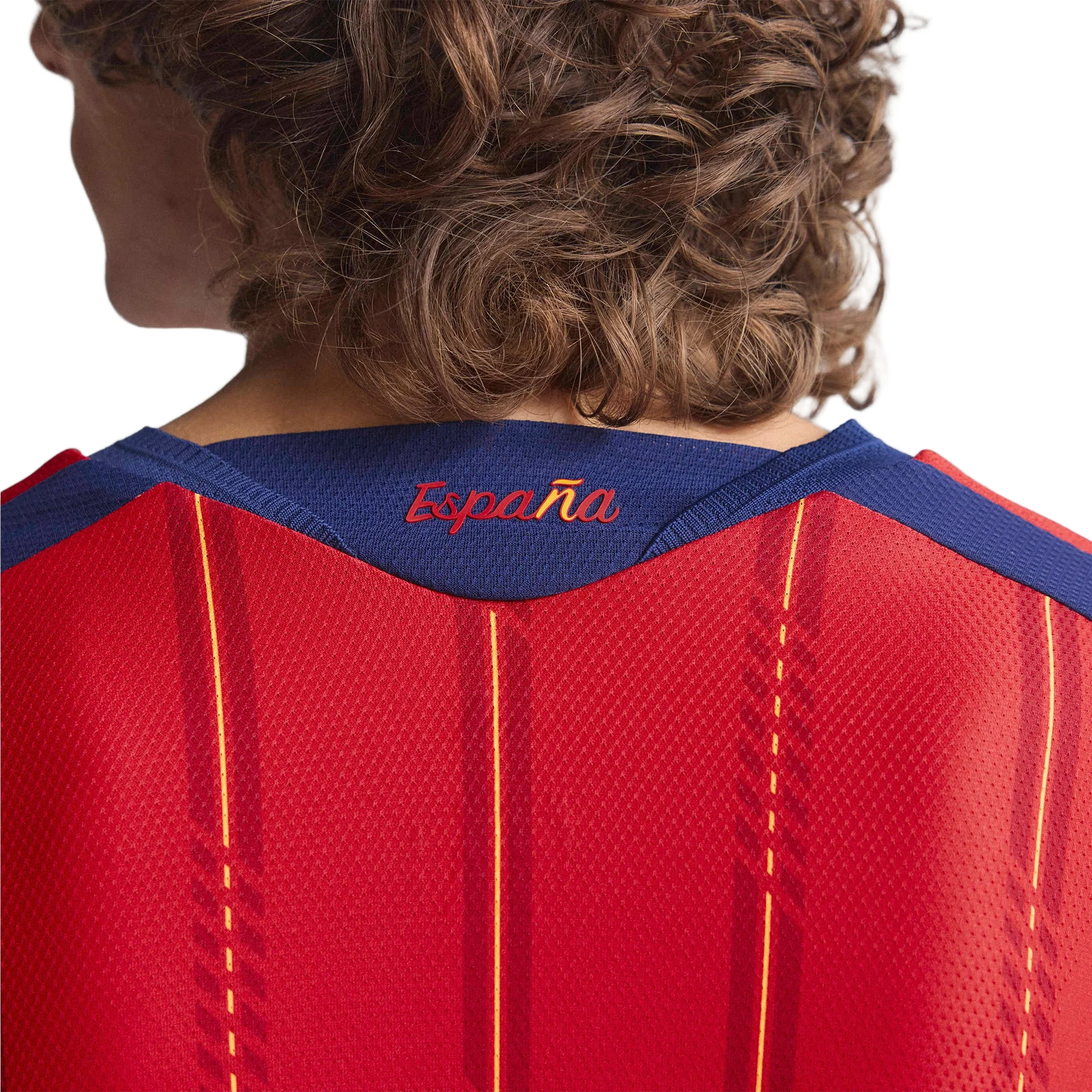 Spain 26 Home Long Sleeve Authentic Football Shirt - Image 9