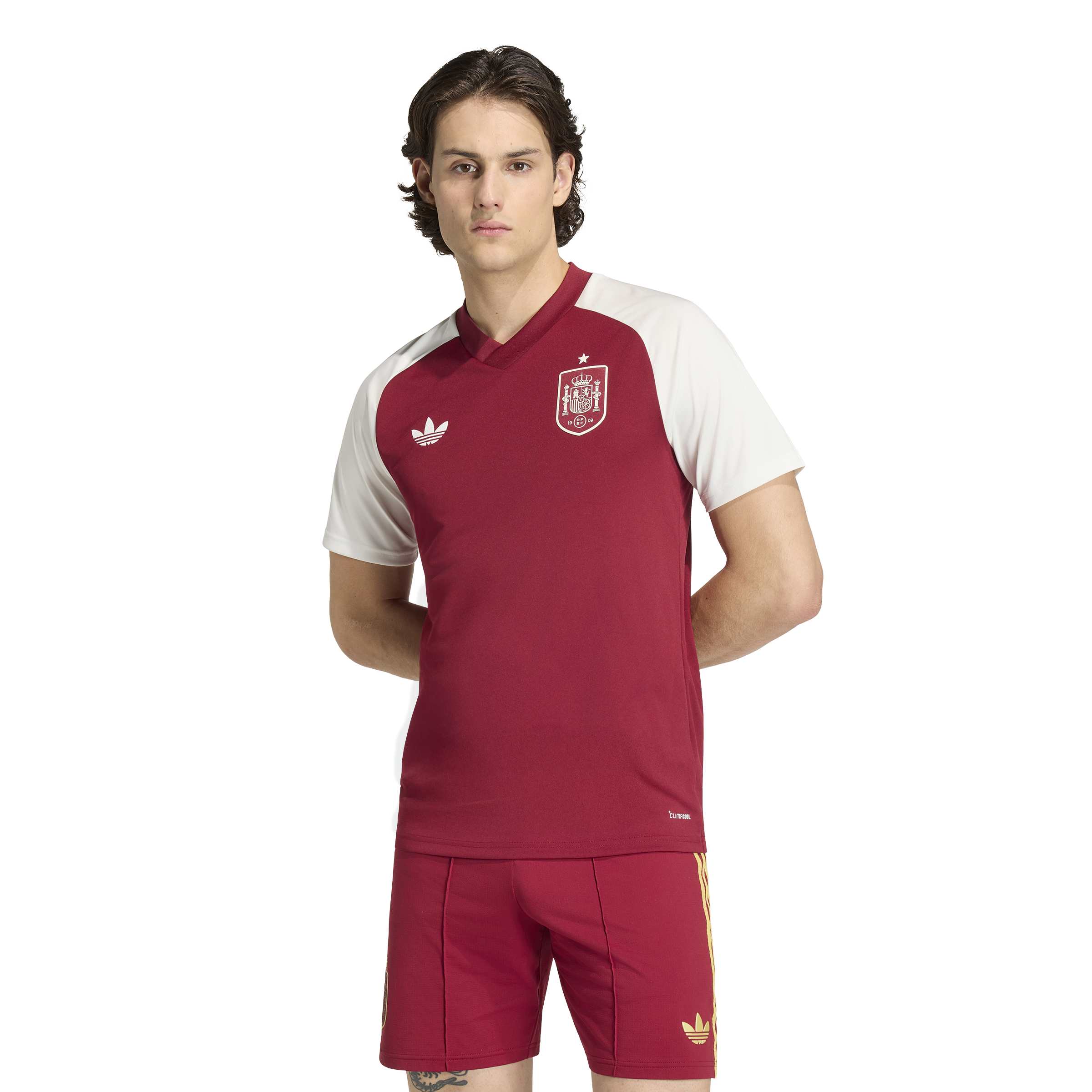 Spain 26 Pre-Match Football Shirt