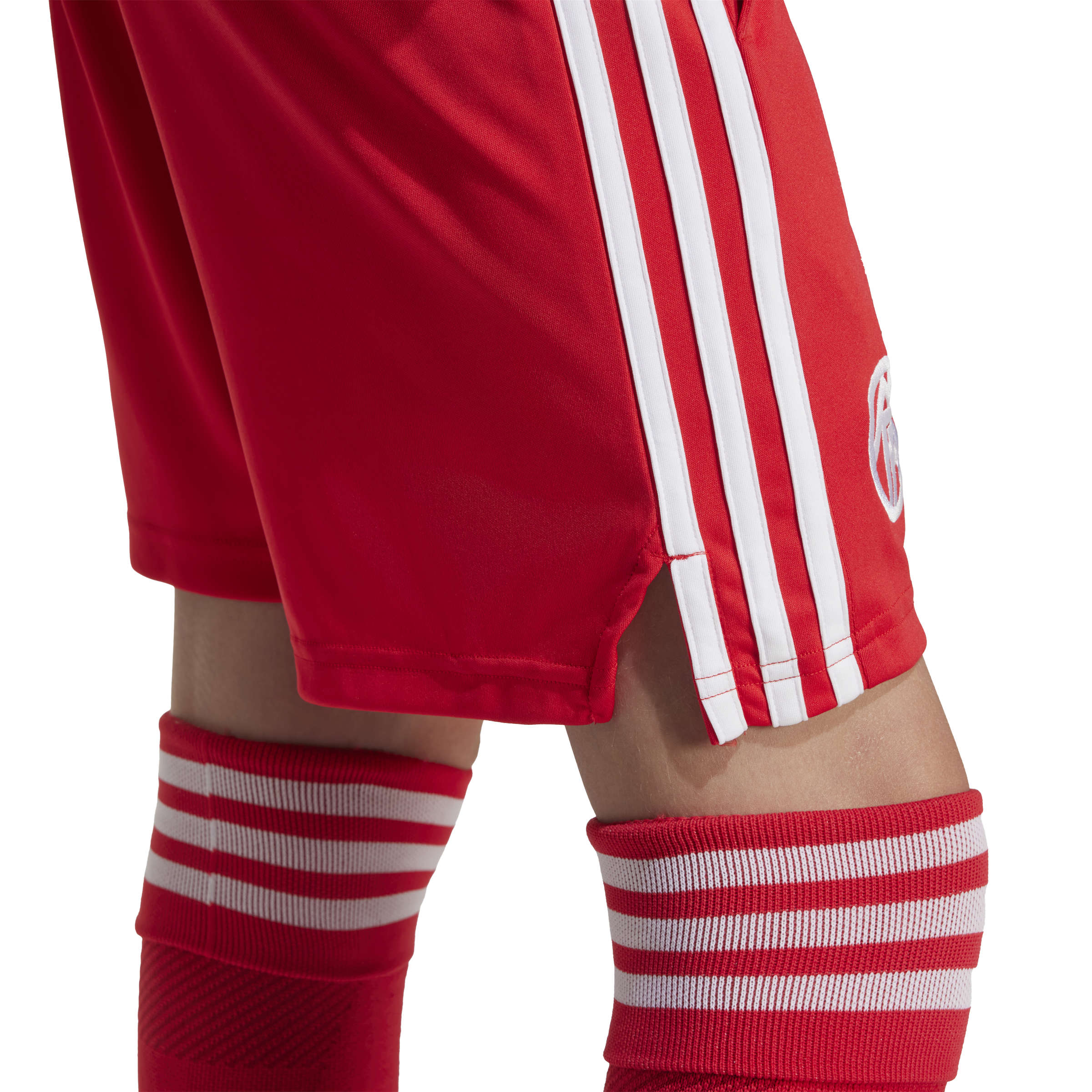 Bayern Munich 25/26 3rd GK Football Shorts Jnr - Image 5