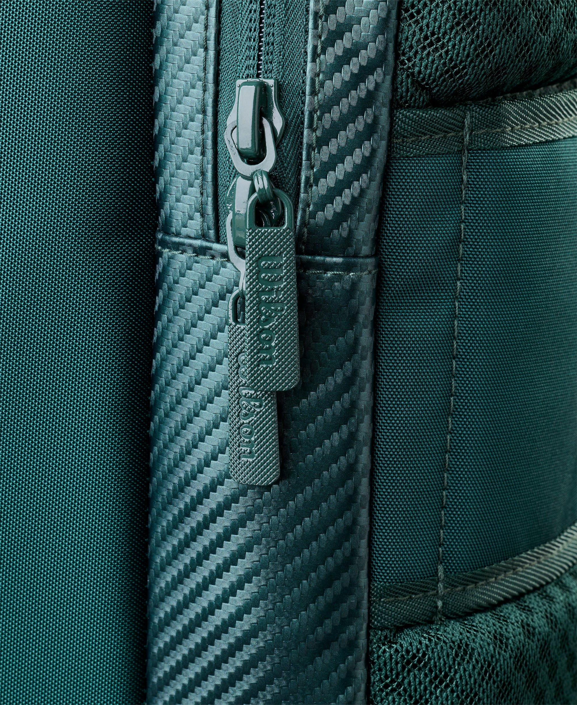 Blade V10 Backpack - Image 4