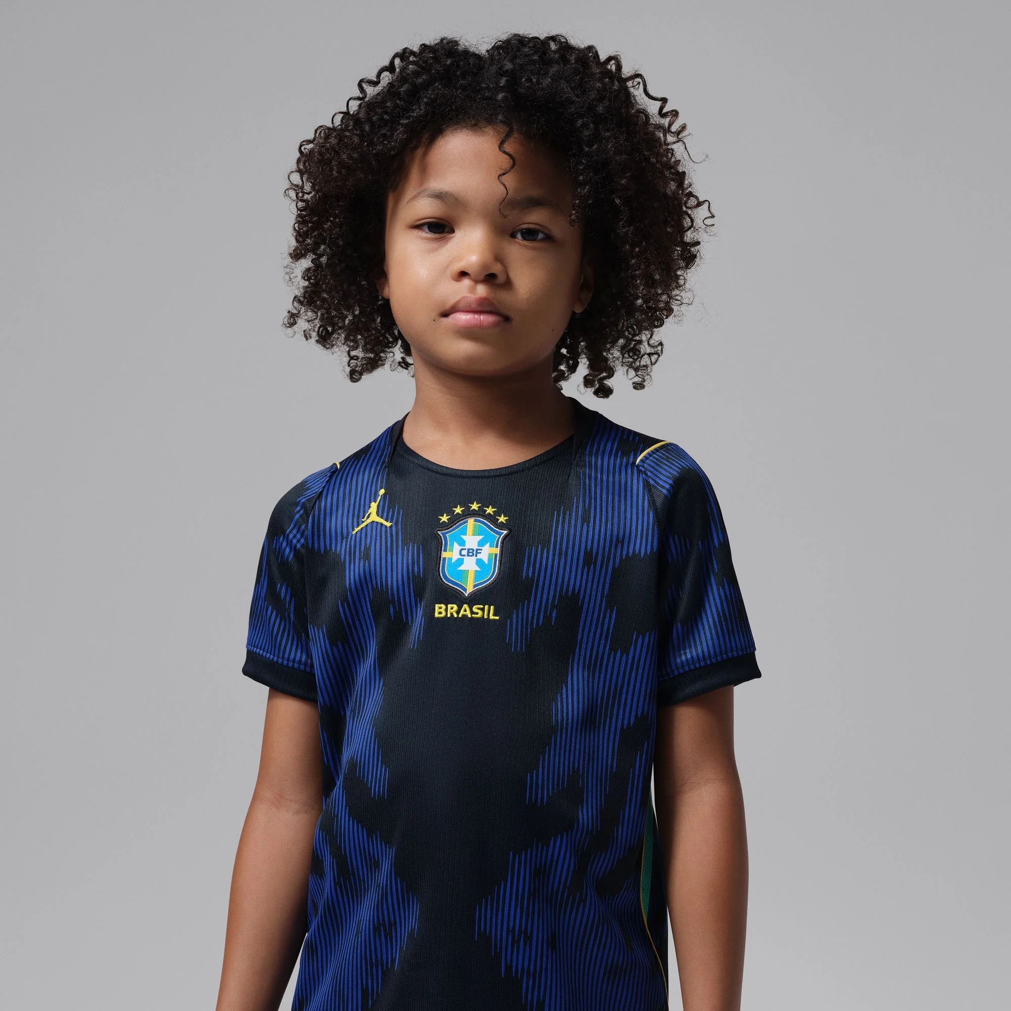Brazil 26 Away Football Mini Kit - Image 2