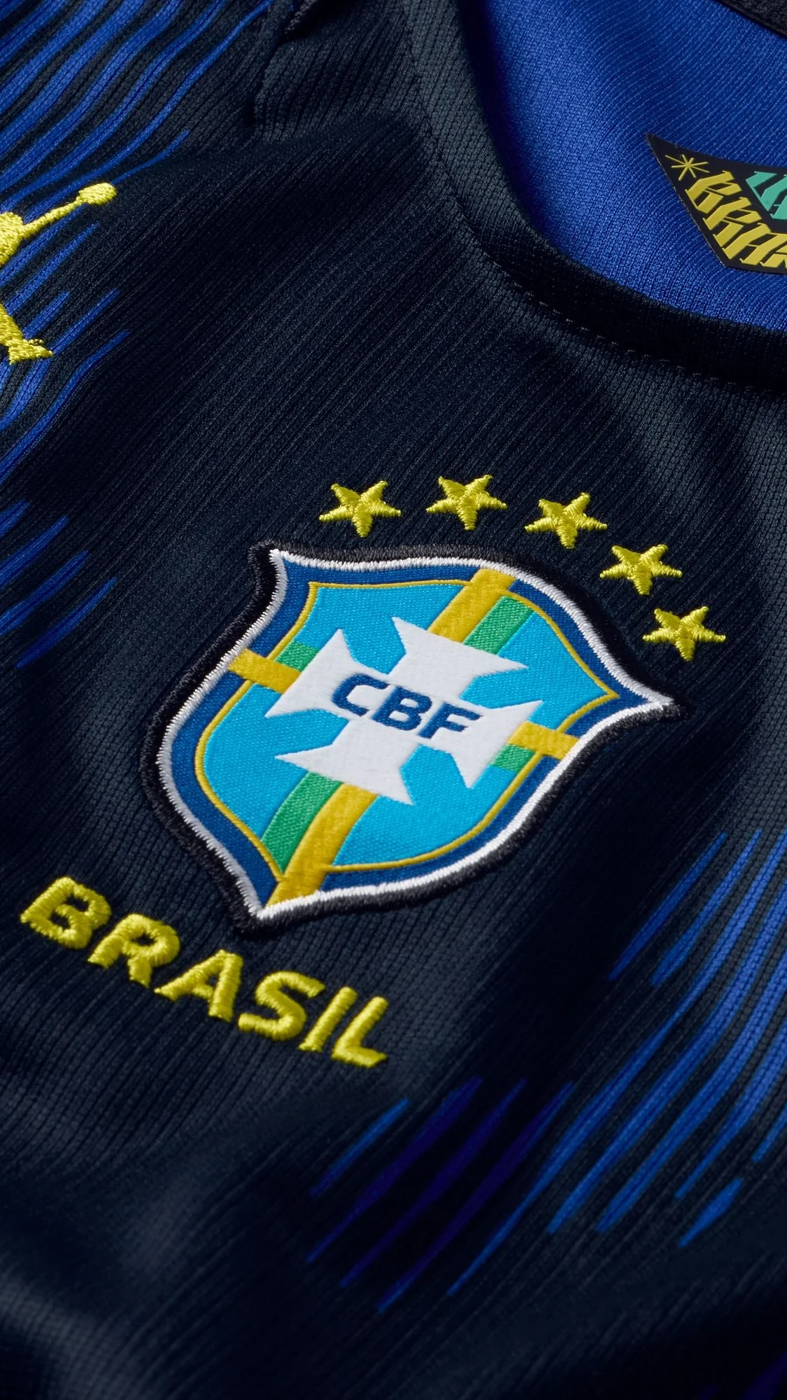 Brazil 26 Away Football Mini Kit - Image 4