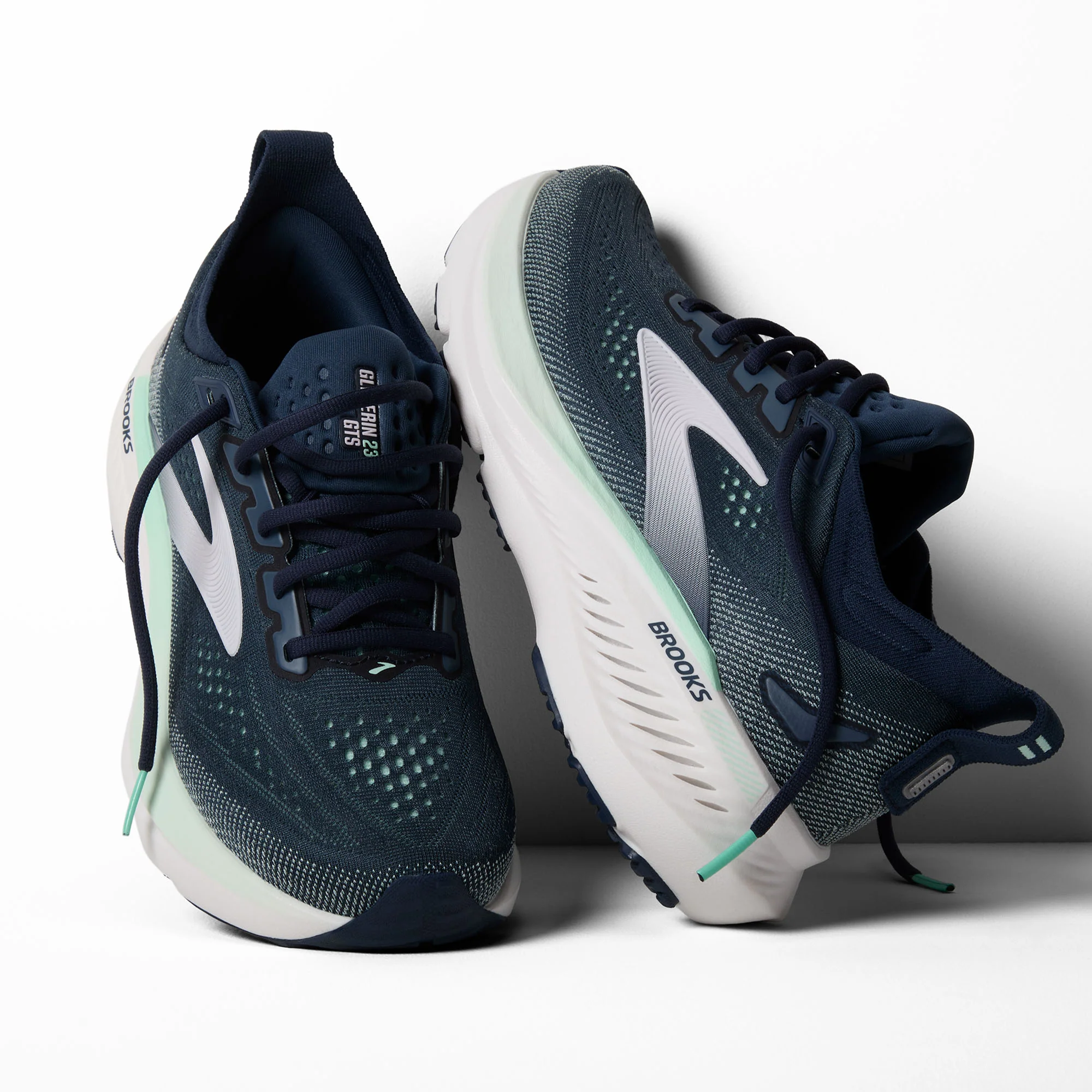 Glycerin GTS 23 Running Shoes Womens - Image 9