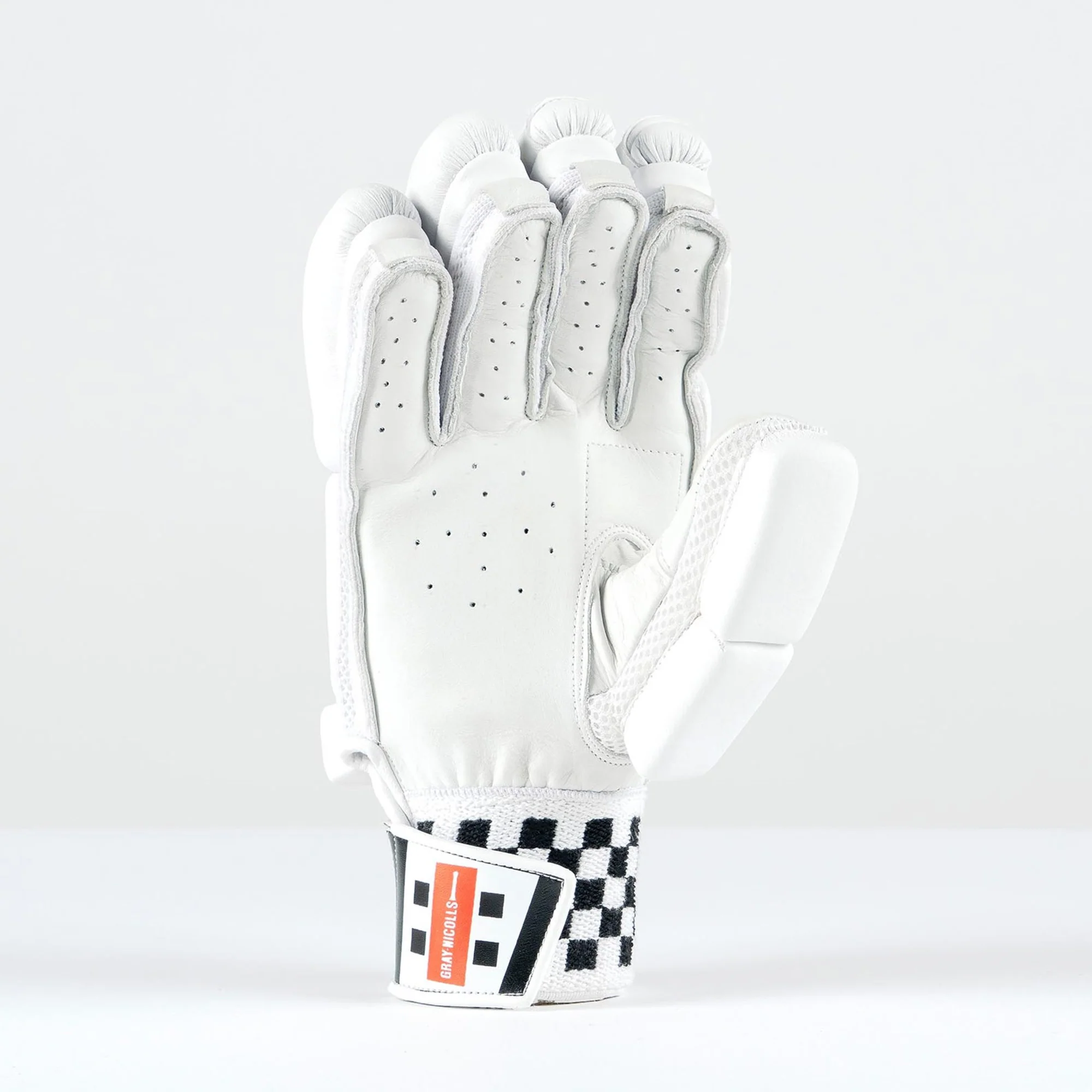 Classic Ultimate 500 Cricket Gloves - Image 4