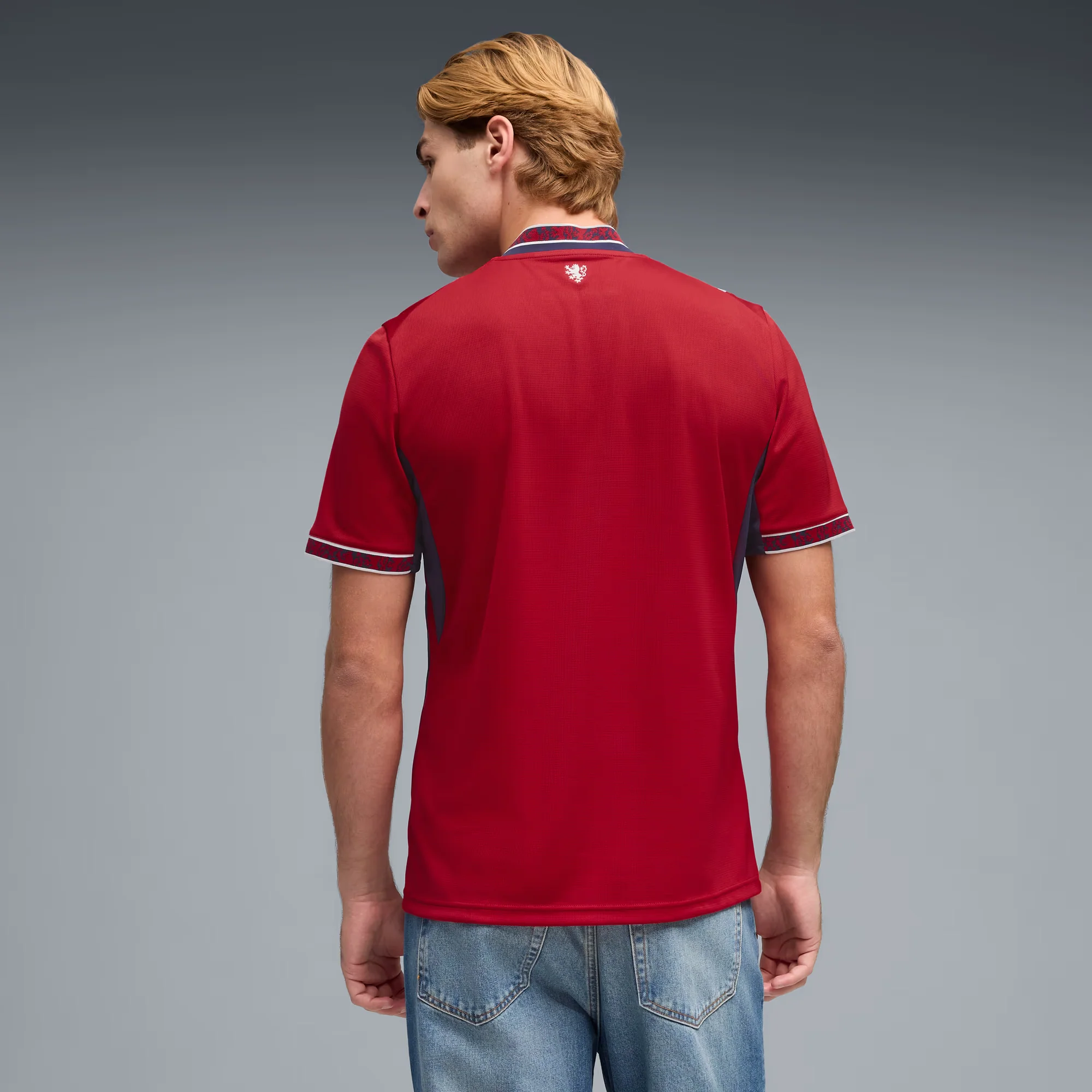 Czech Republic 26 Home Football Shirt - Image 2