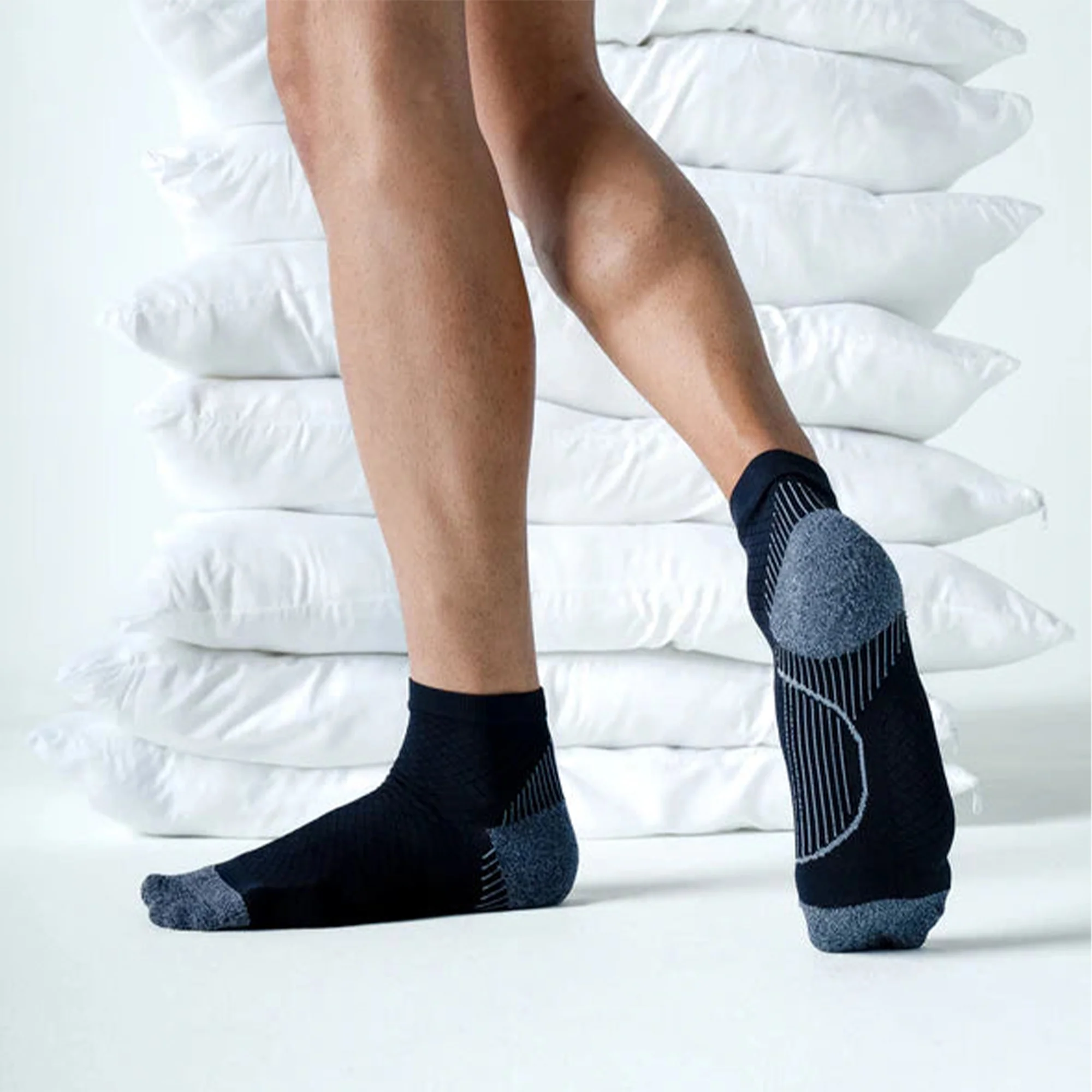 Plantar Fasciitis Relief Ultra Light Quarter Socks - Image 3