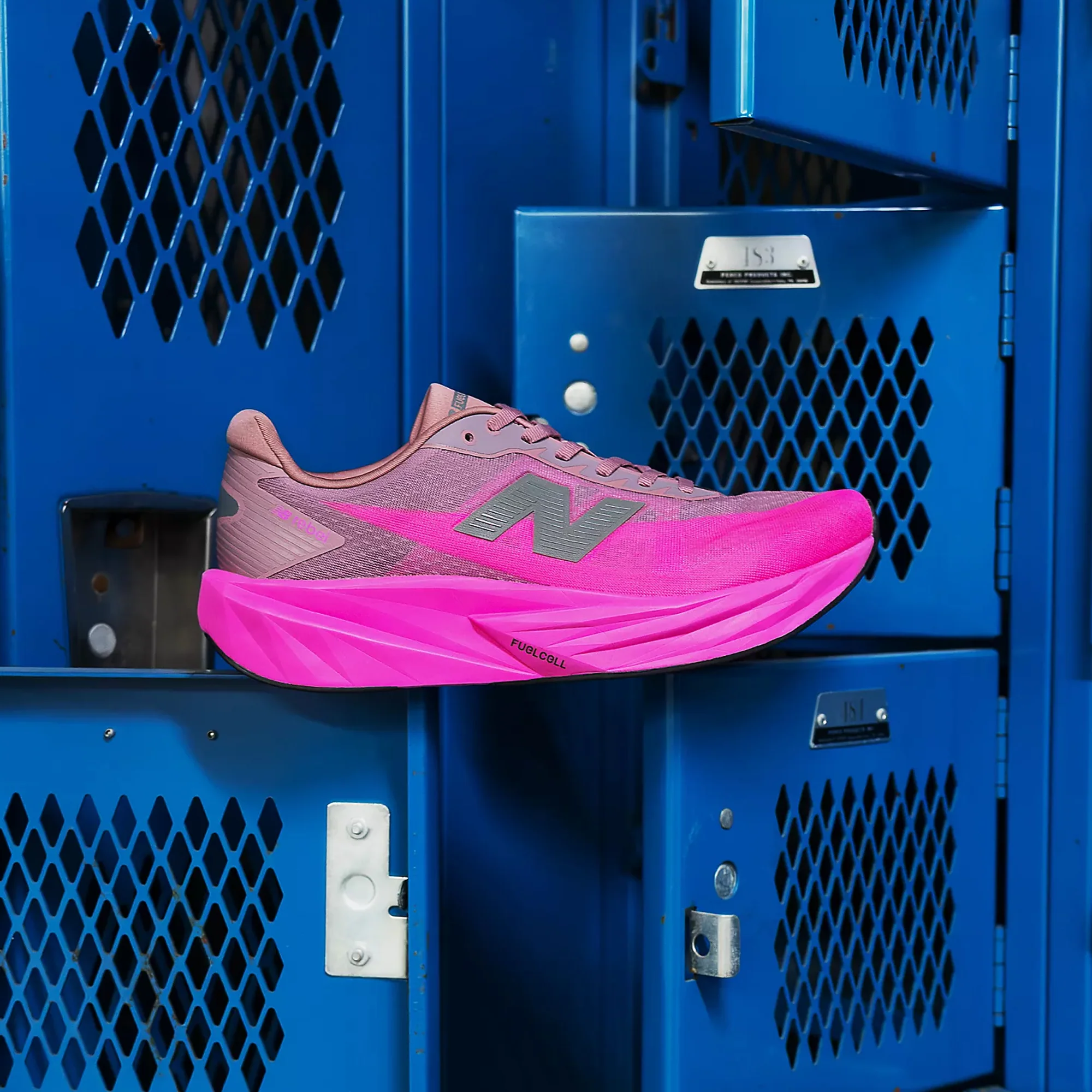 FuelCell Rebel v5 Running Shoes - Image 7