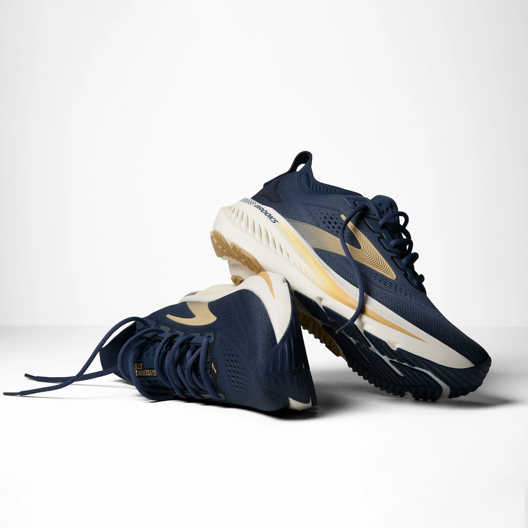Glycerin GTS 23 Running Shoes - Image 9