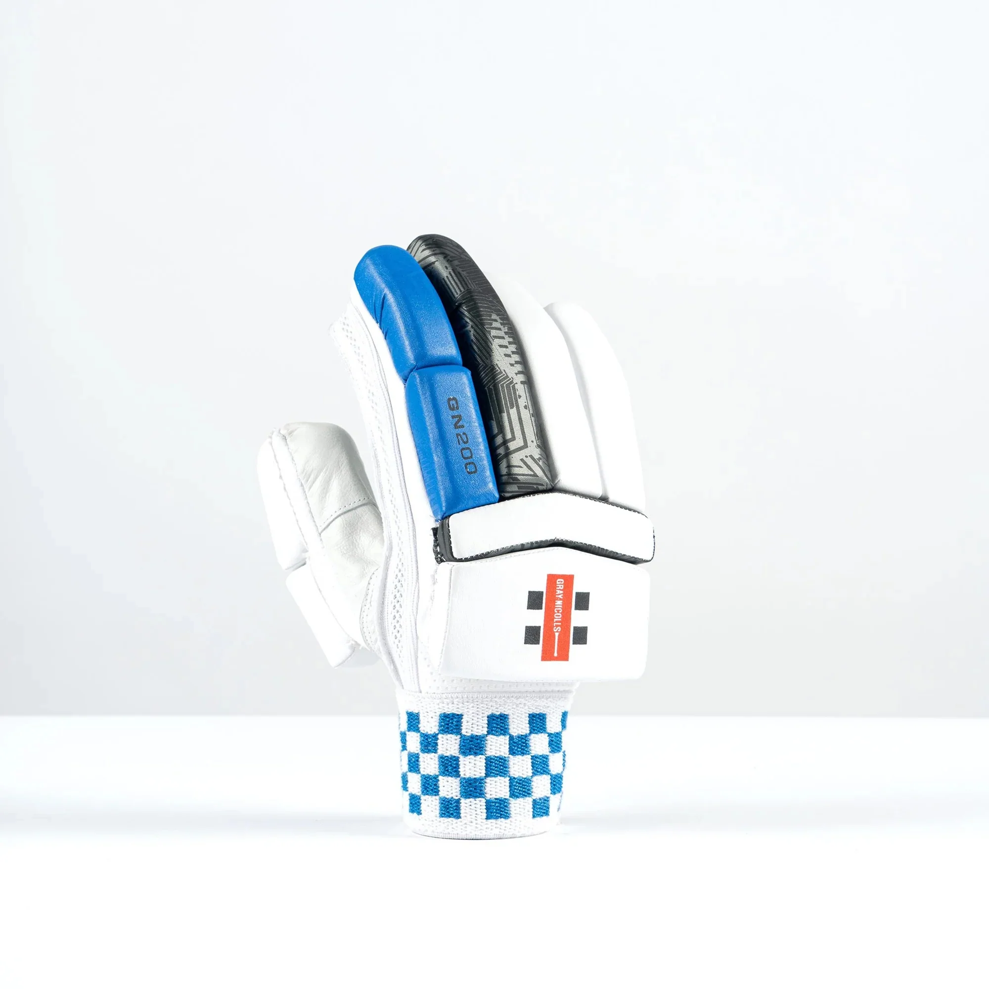 GN200X Junior Cricket Gloves - Image 3