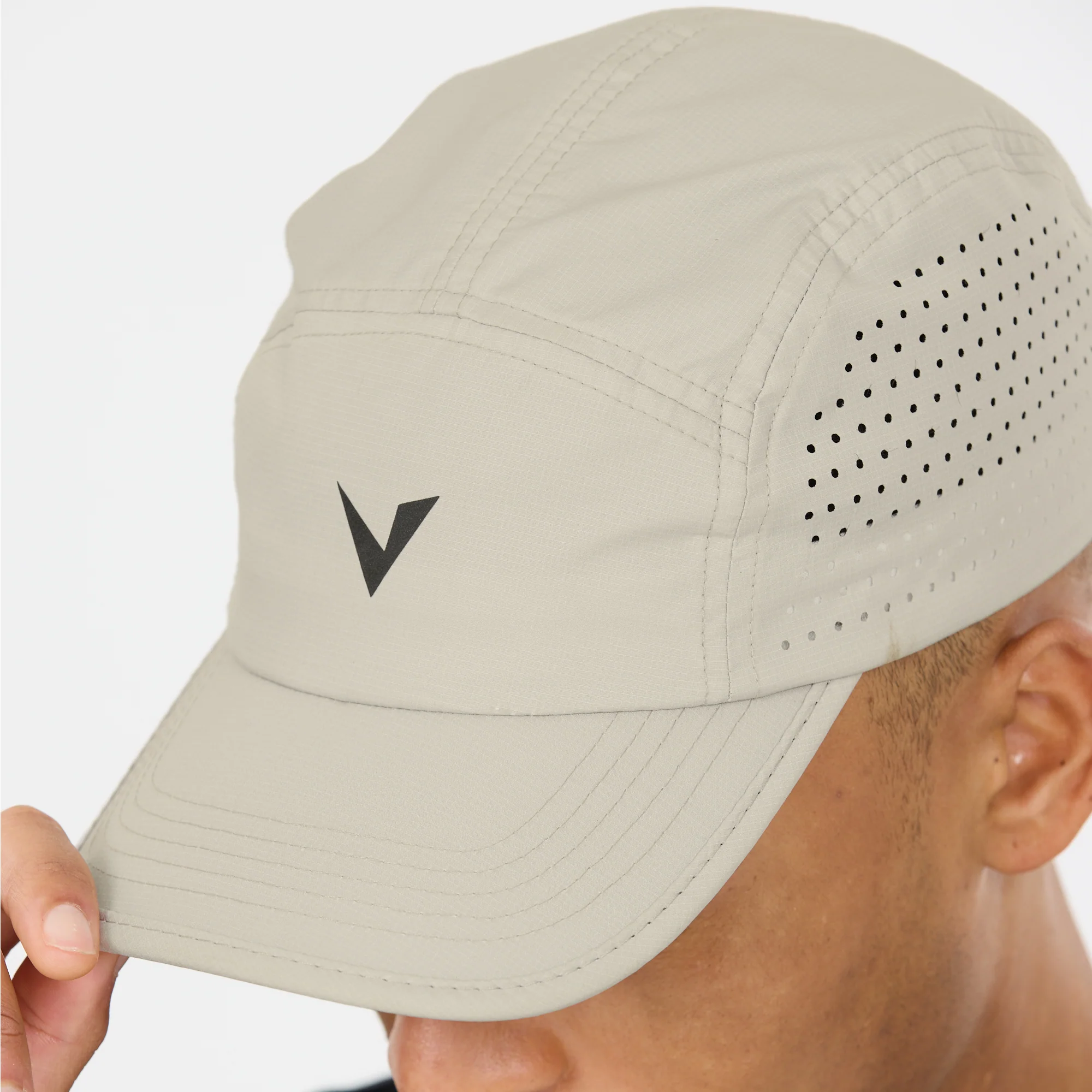 Gomez Performing Vented Running Cap - Image 5