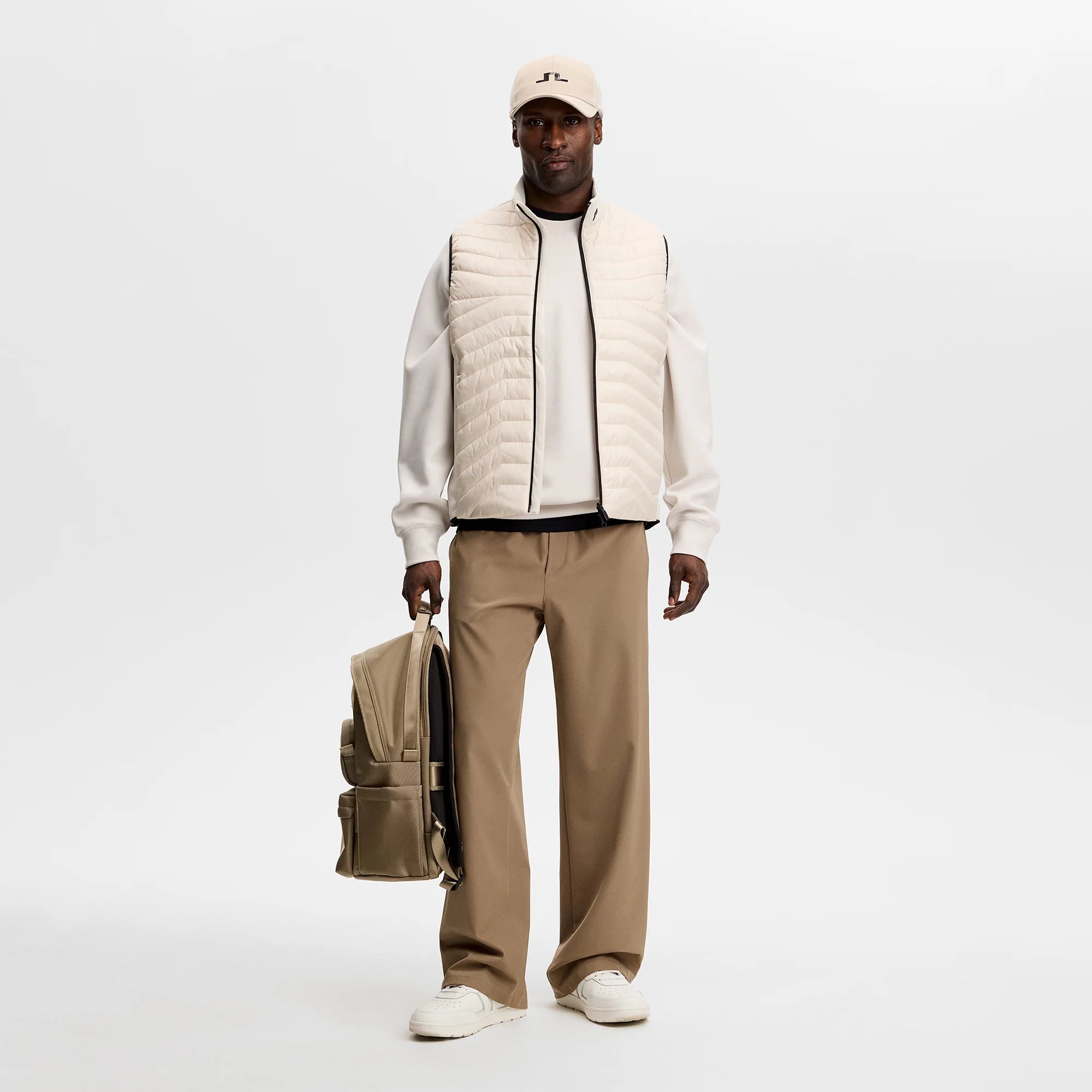 Heyden Quilt Hybrid Vest - Image 4