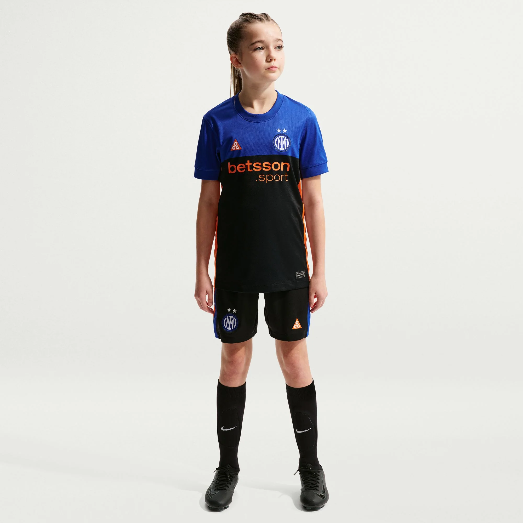 Inter Milan 25/26 4th Football Shorts Jnr - Image 2