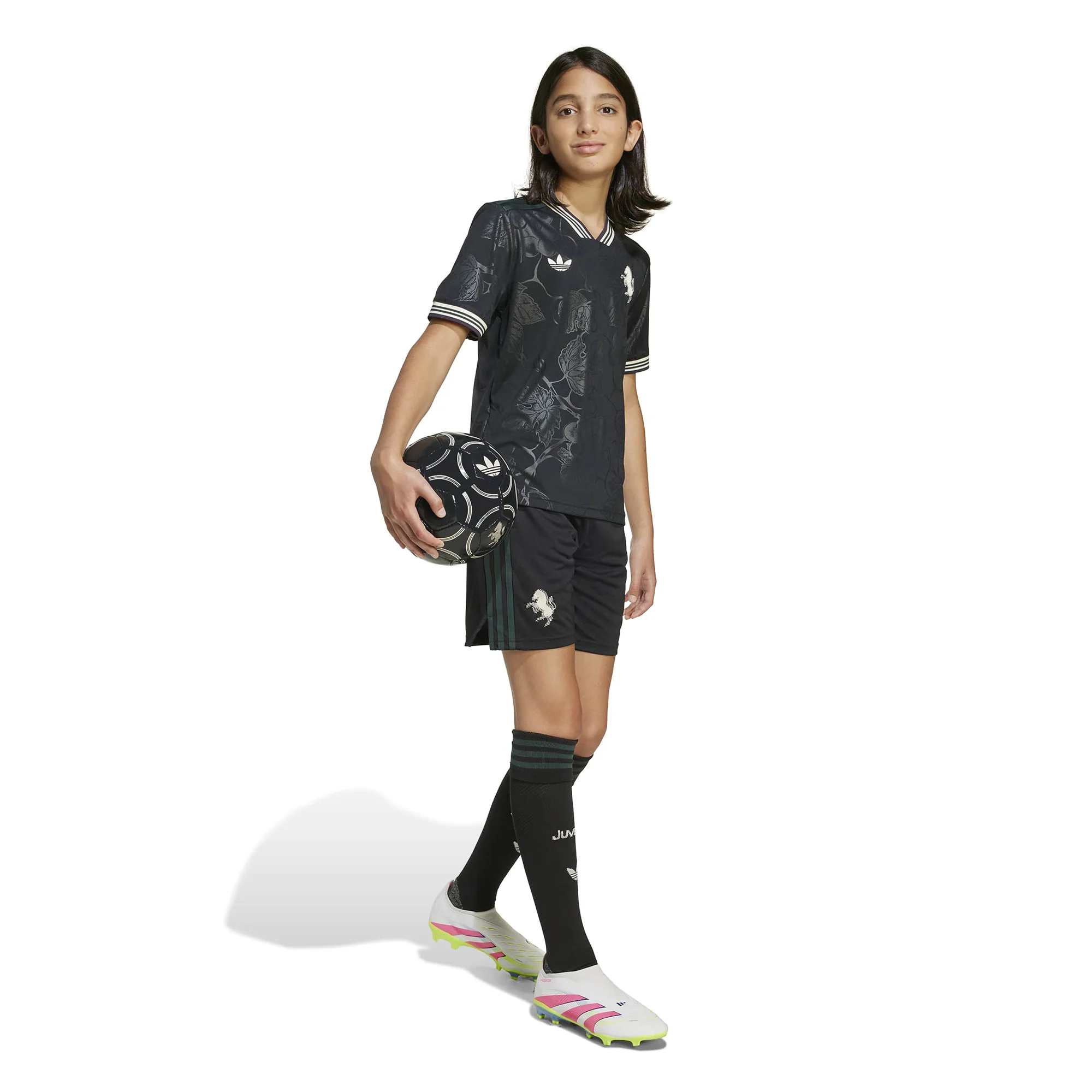 Juventus 25/26 3rd Football Shorts Jnr - Image 3
