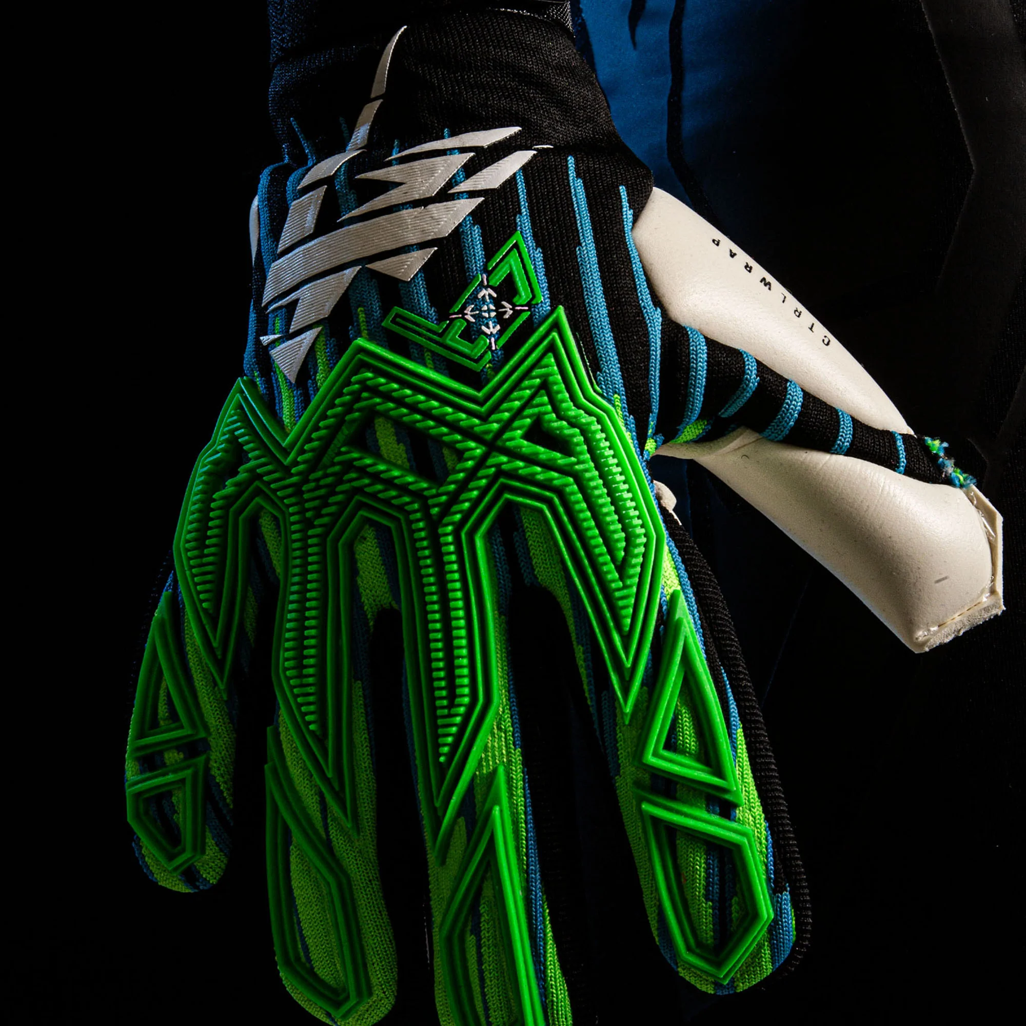 RE:Gen Pro Wildcard Goalkeeping Gloves - Image 3