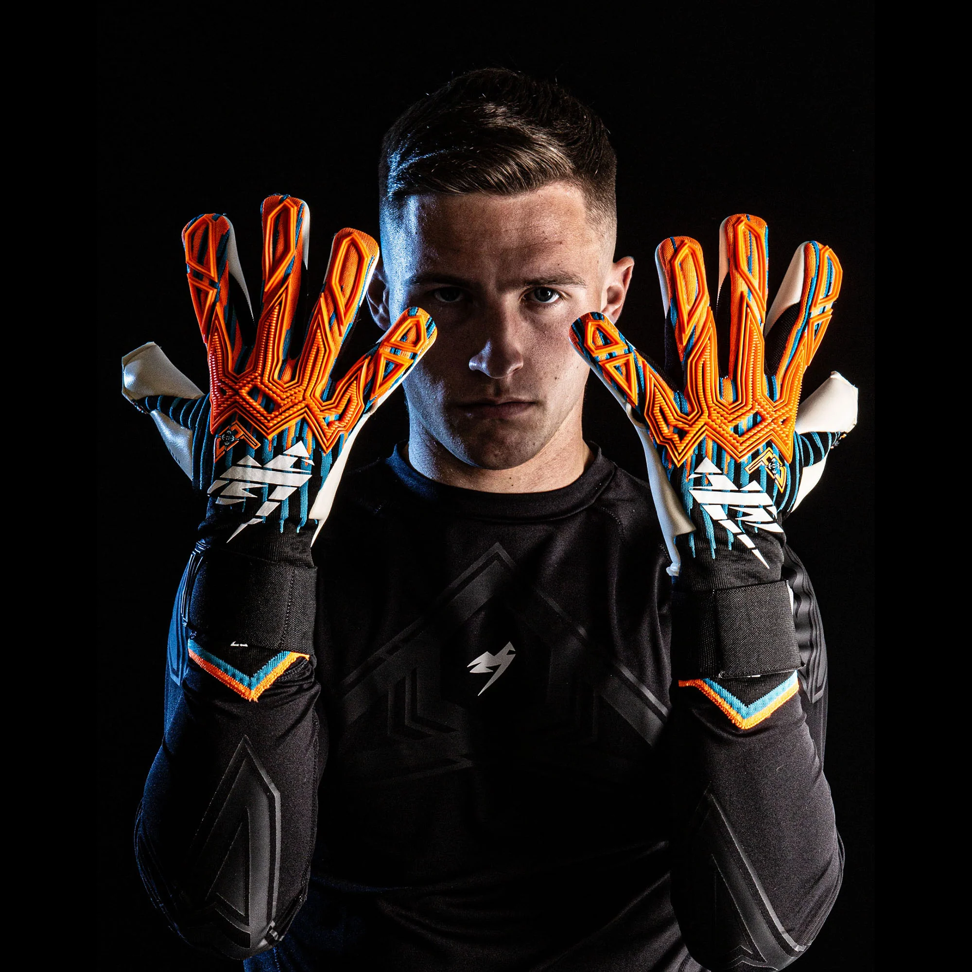 RE:Gen Pro Wildcard Goalkeeping Gloves - Image 7