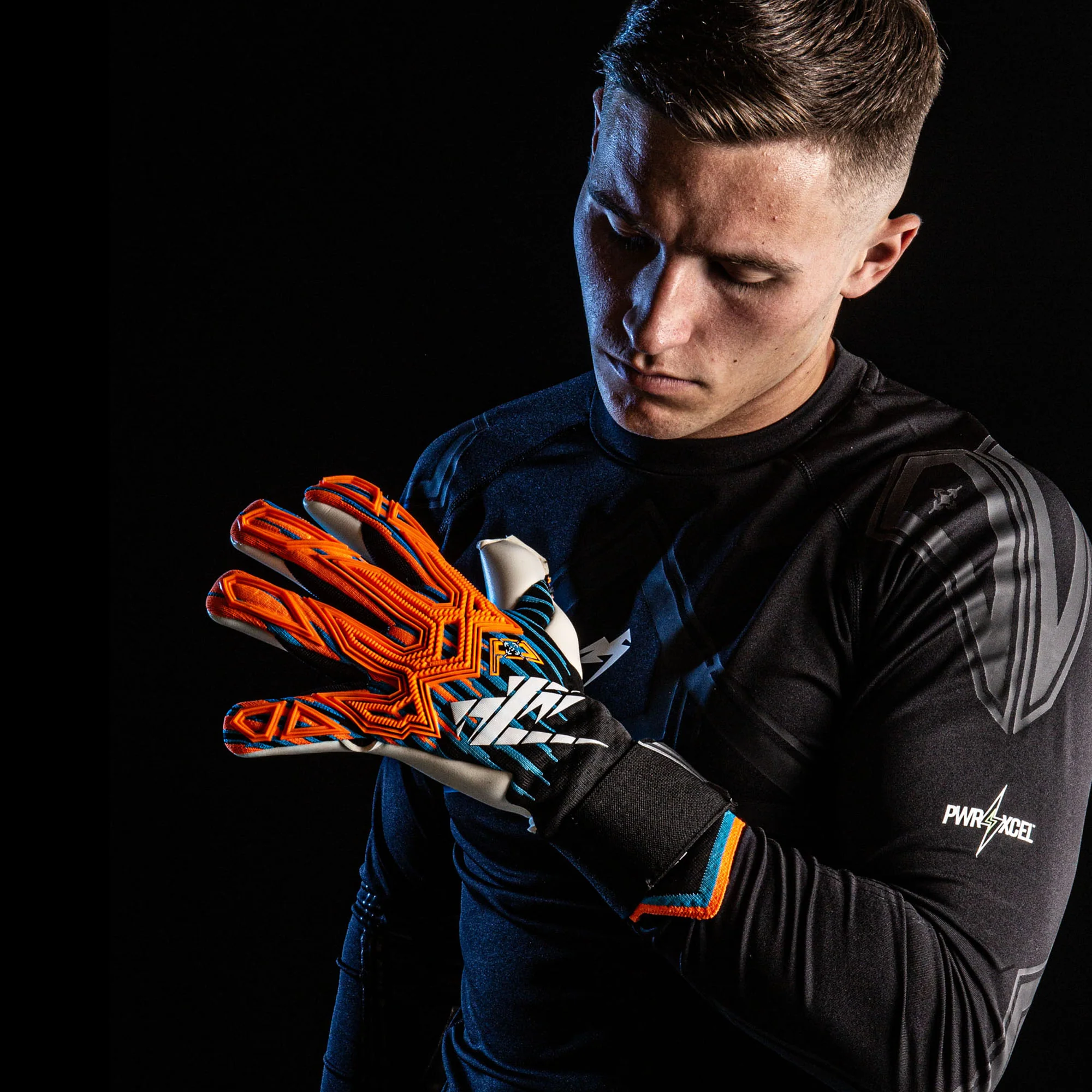 RE:Gen Pro Wildcard Goalkeeping Gloves - Image 8