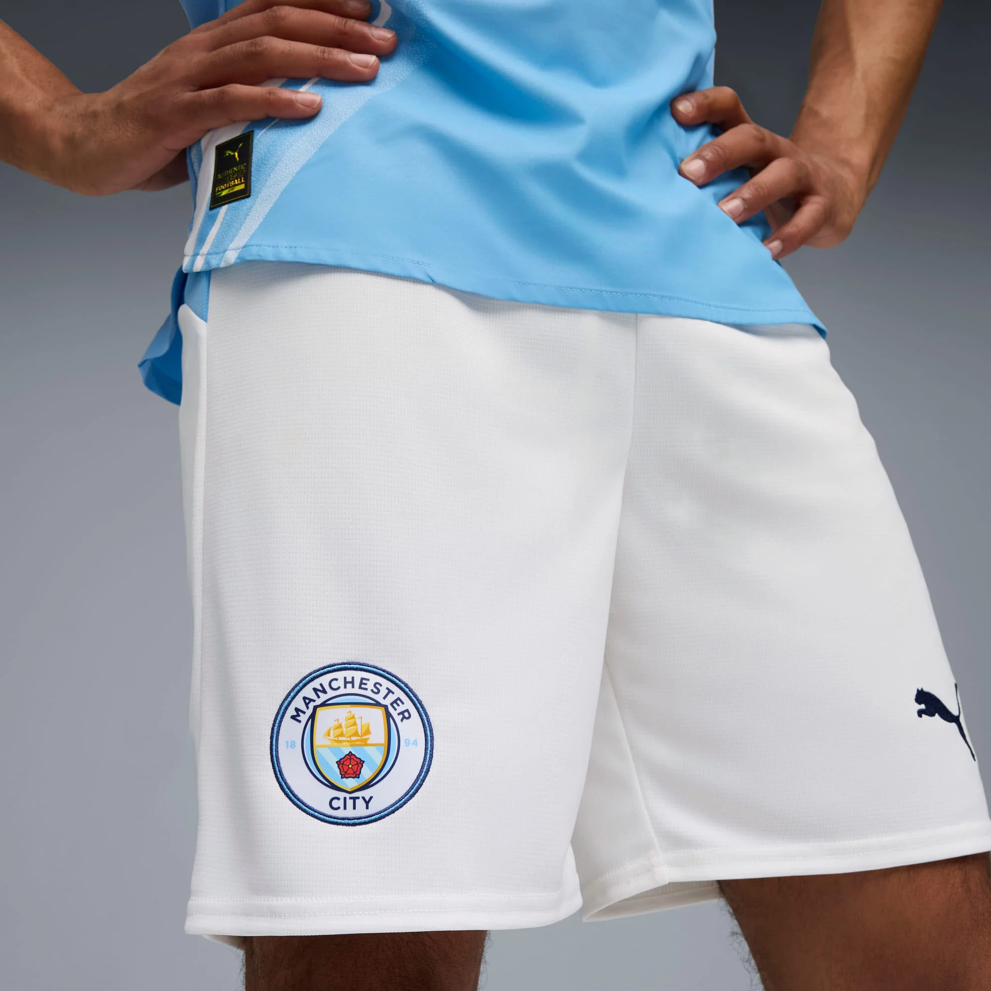 Man City 25/26 Home Football Shorts - Image 4