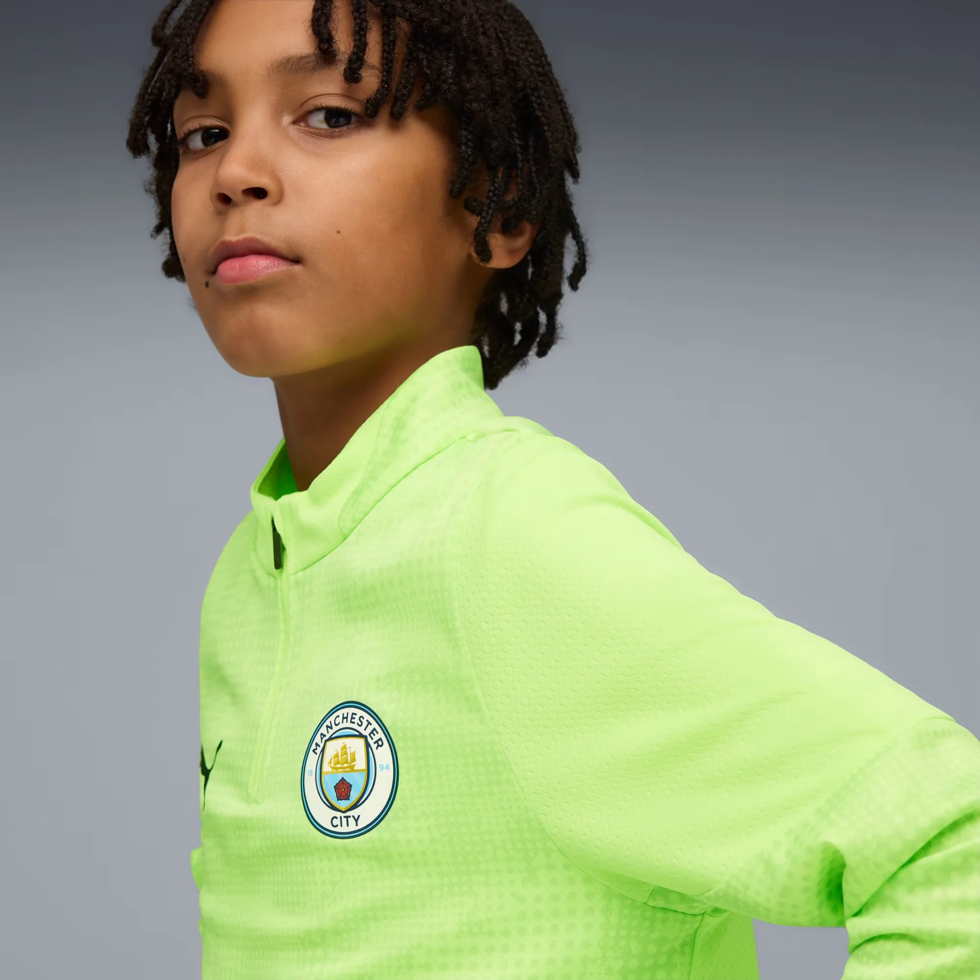 Man City 25/26 Training 1/4 Football Zip Top Jnr - Image 4
