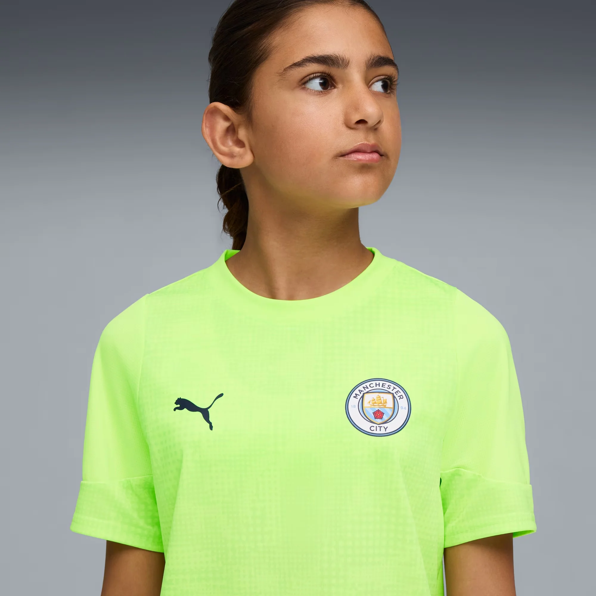 Man City 25/26 Training Football Jersey Jnr - Image 4