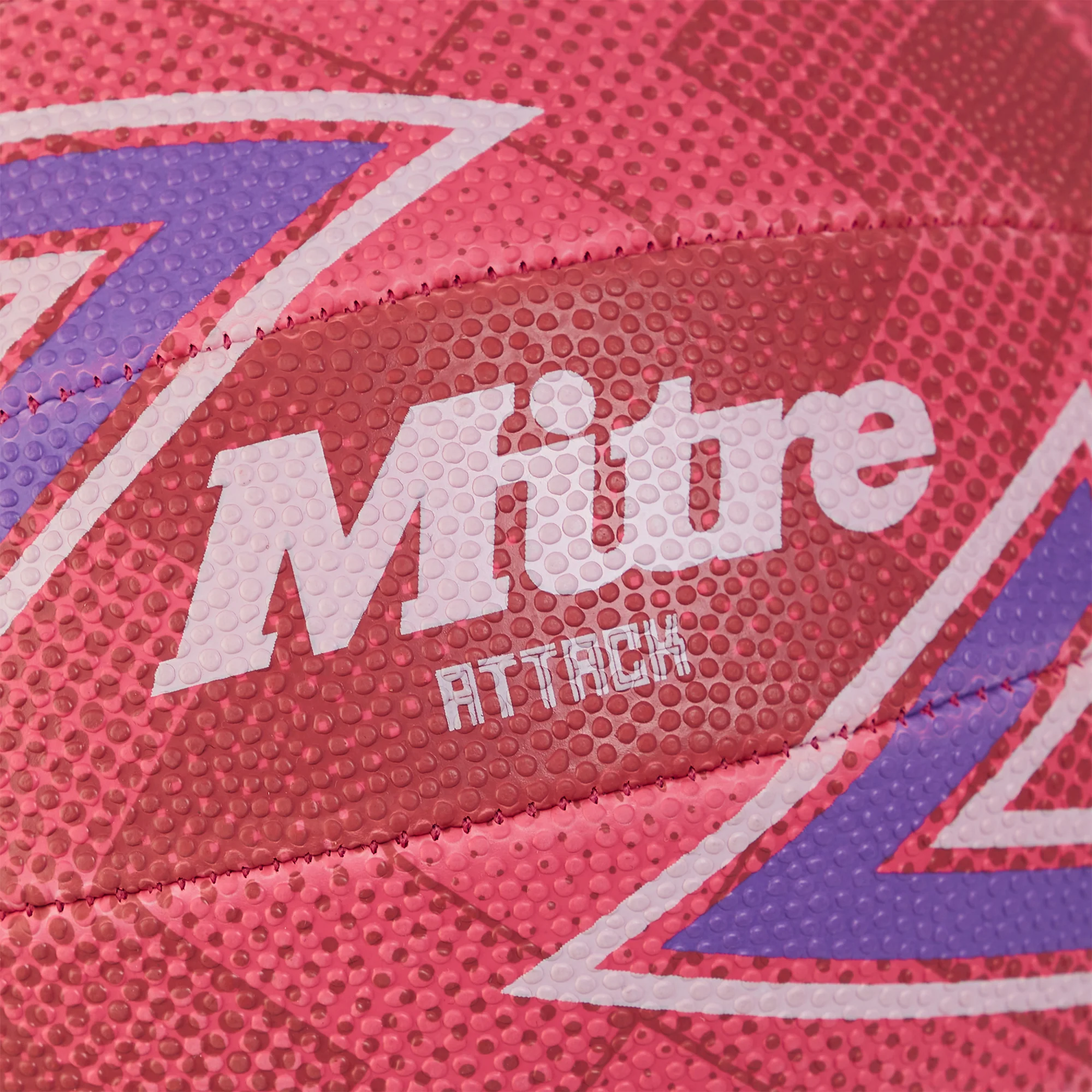 Attack 18 Panel Netball - Image 2