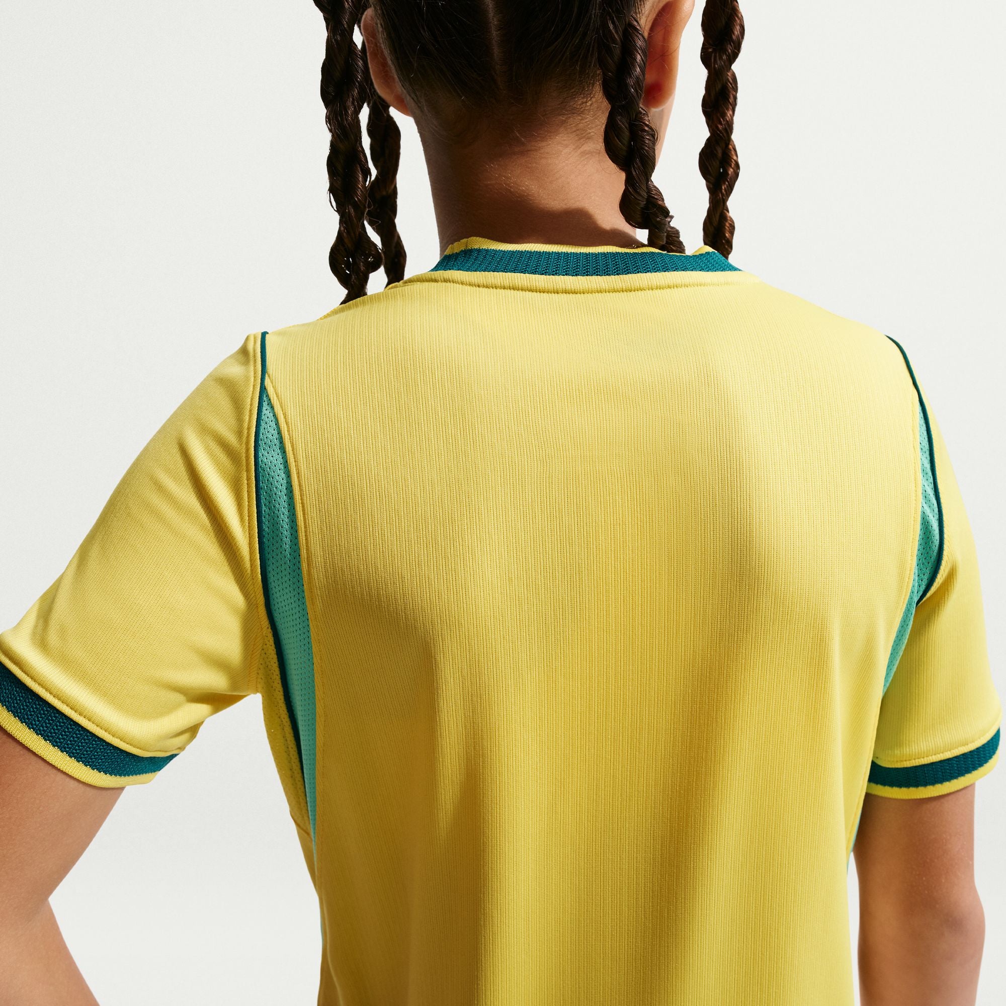 Brazil 26 Home Football Shirt Jnr - Image 5