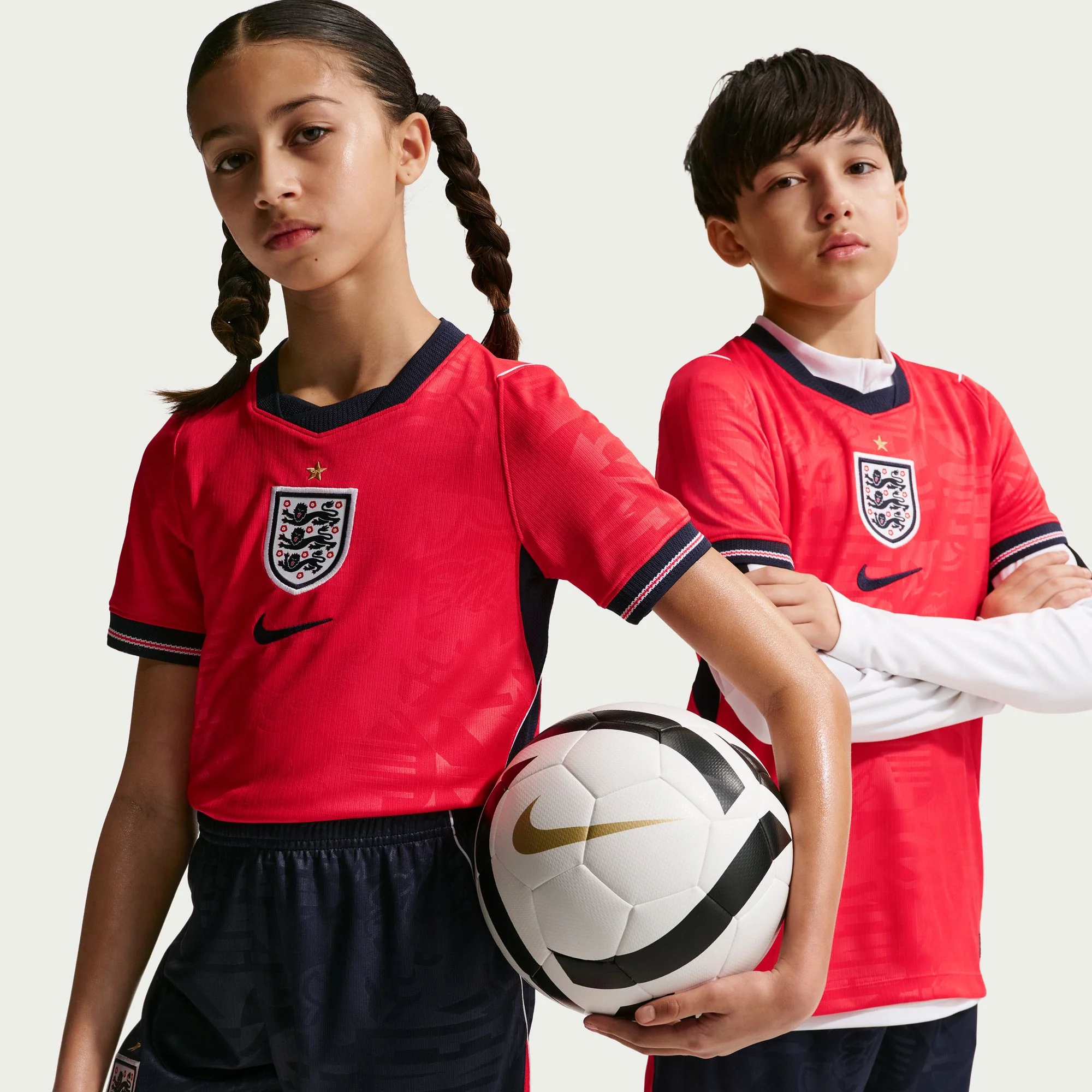 England 26 Away Football Shirt Jnr