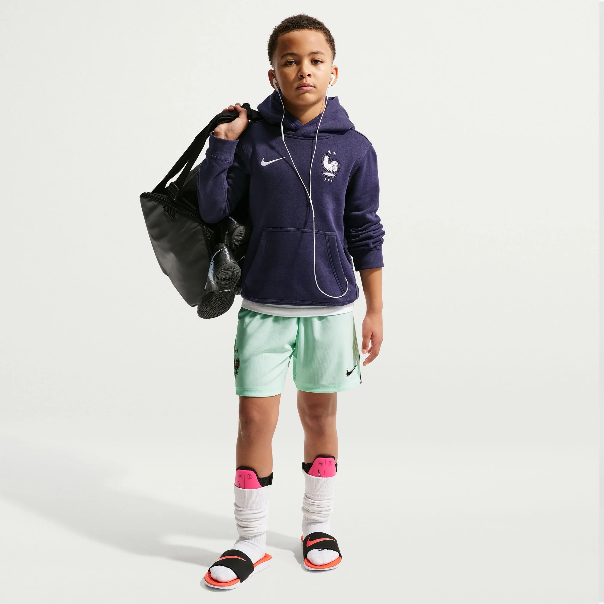 France 26 Away Football Shorts Jnr - Image 2