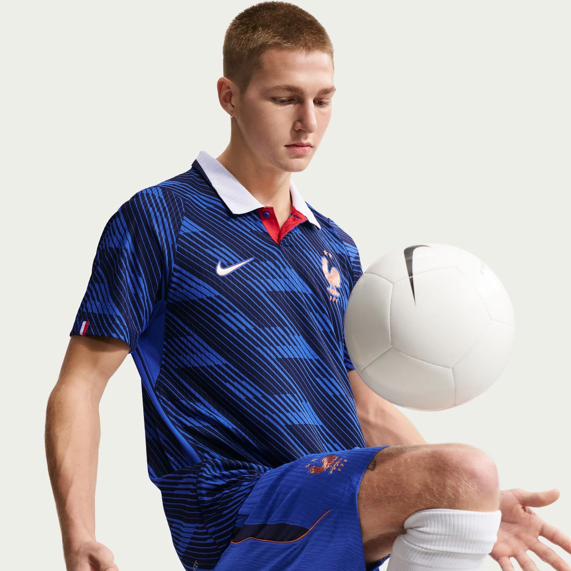 France 26 Home Aero-Fit Authentic Football Shirt - Image 5