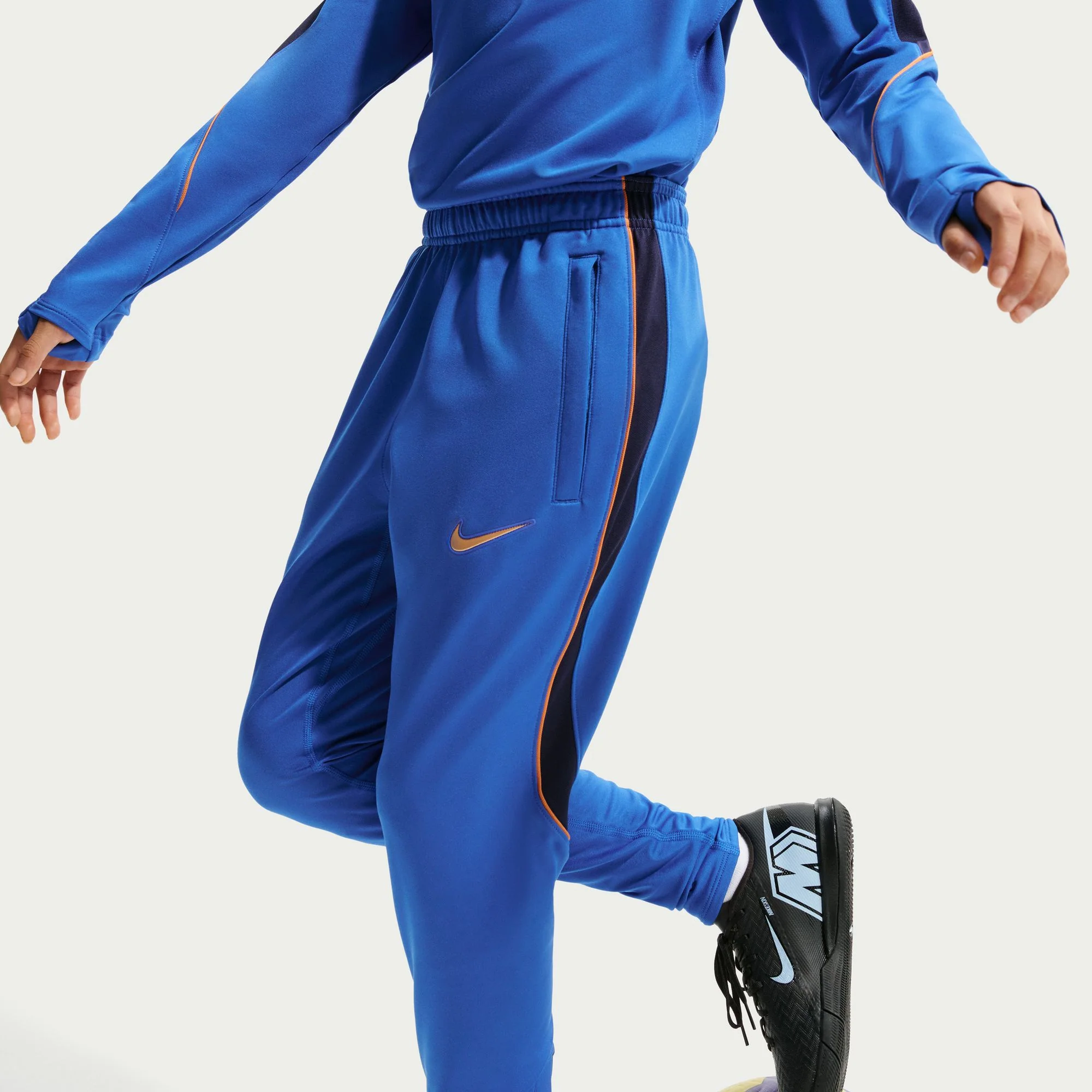France Strike Dri-Fit Pants Jnr - Image 4