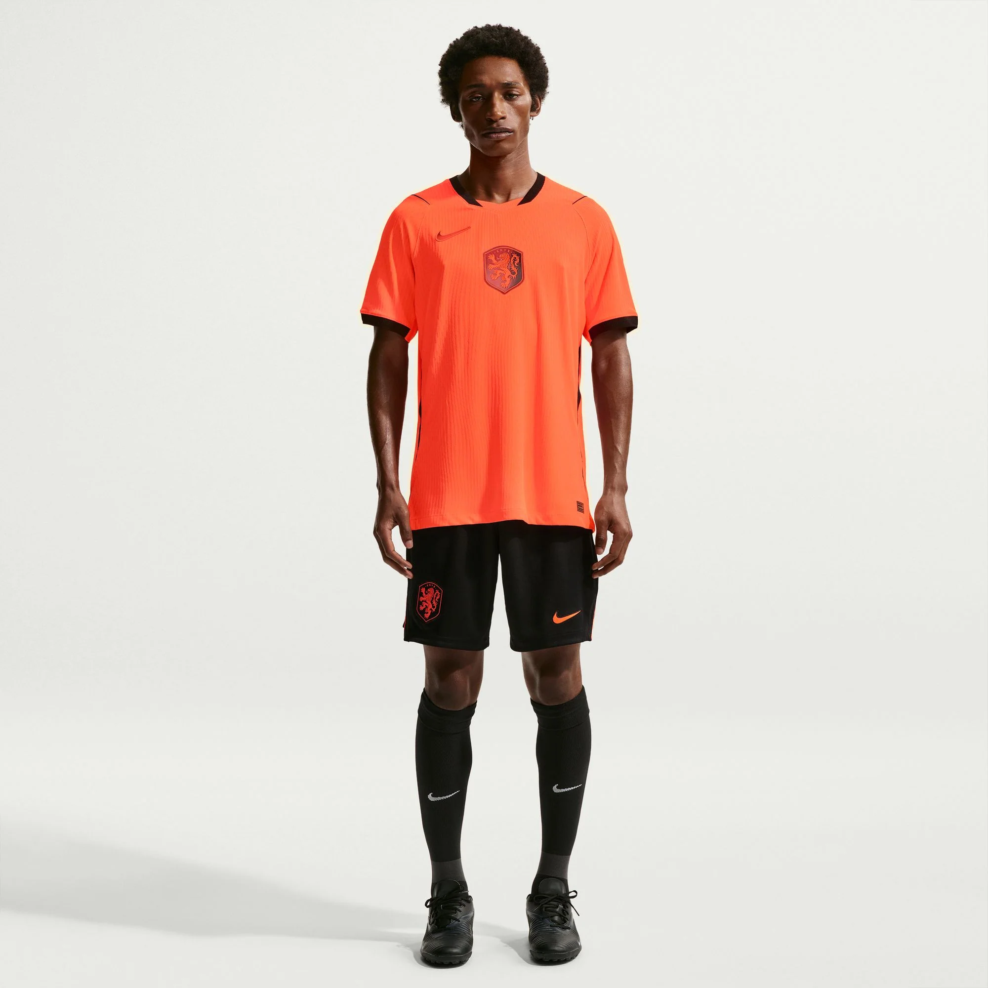 Holland 26 Home Aero-Fit Authentic Football Shirt - Image 2