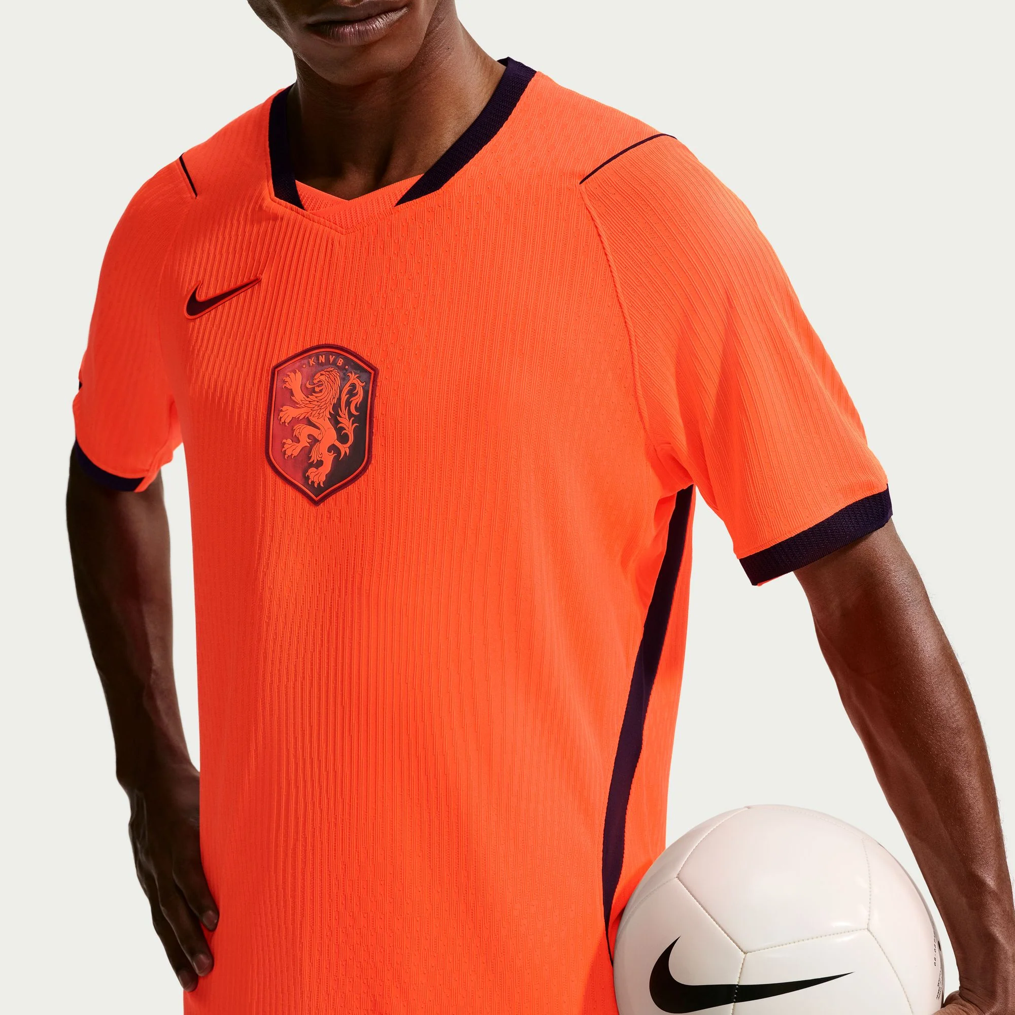 Holland 26 Home Aero-Fit Authentic Football Shirt - Image 4